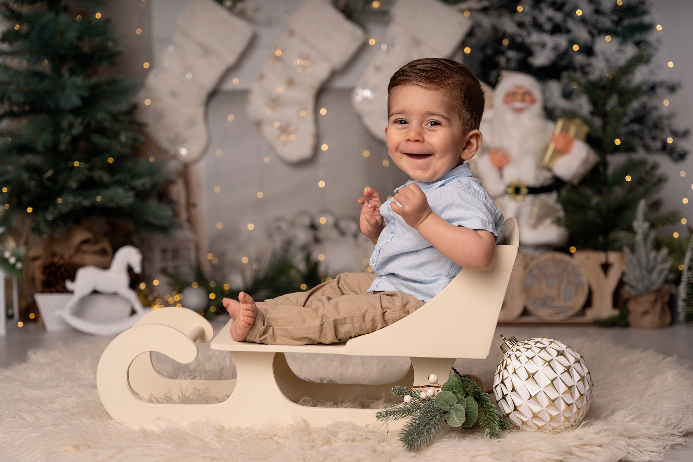 Christmas mini sessions 2025| Sydney. Newborn and family photographer. Hills District. Sydney