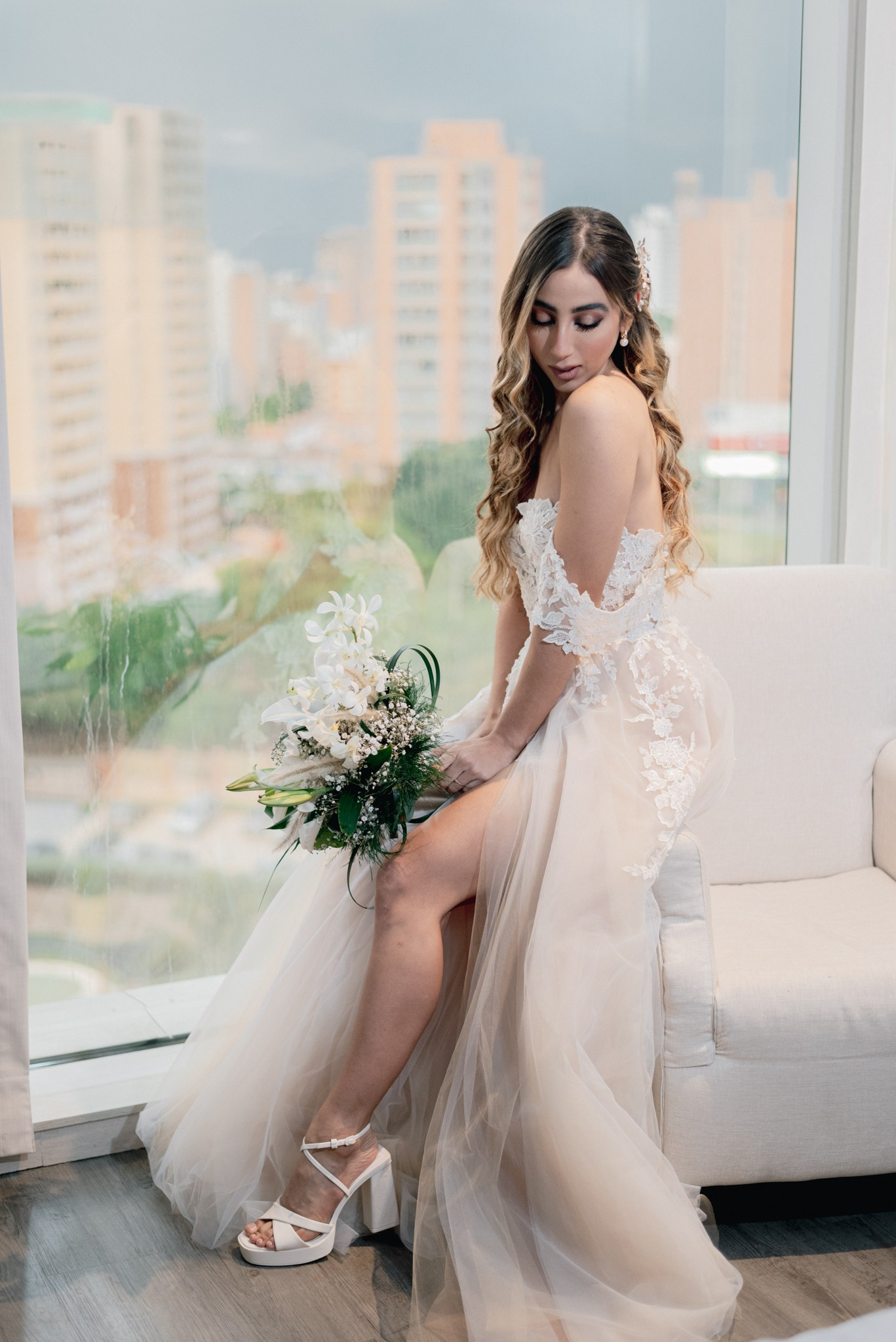 Bodas con vista al mar - parejas en playas tropicales