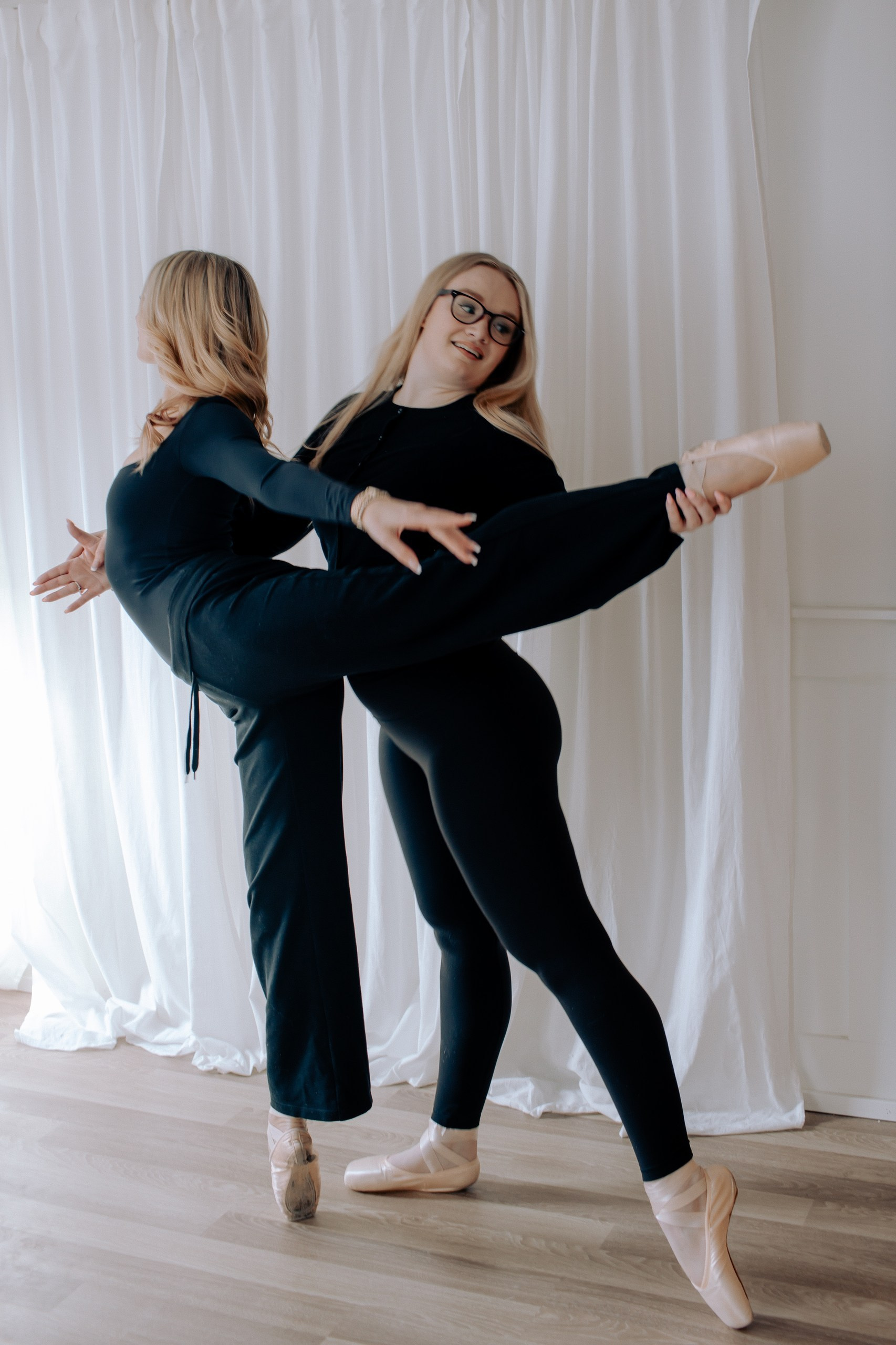 Branding Session for a Dance Teacher and Hair Stylist. Portrait and Personal Brand Photographer in Simcoe County, Ontario, Bobbi-jo Stuart