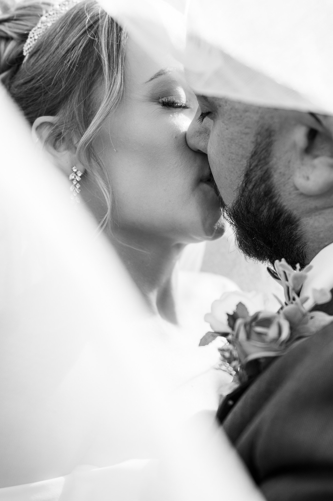 Weddings, lifestyle Max