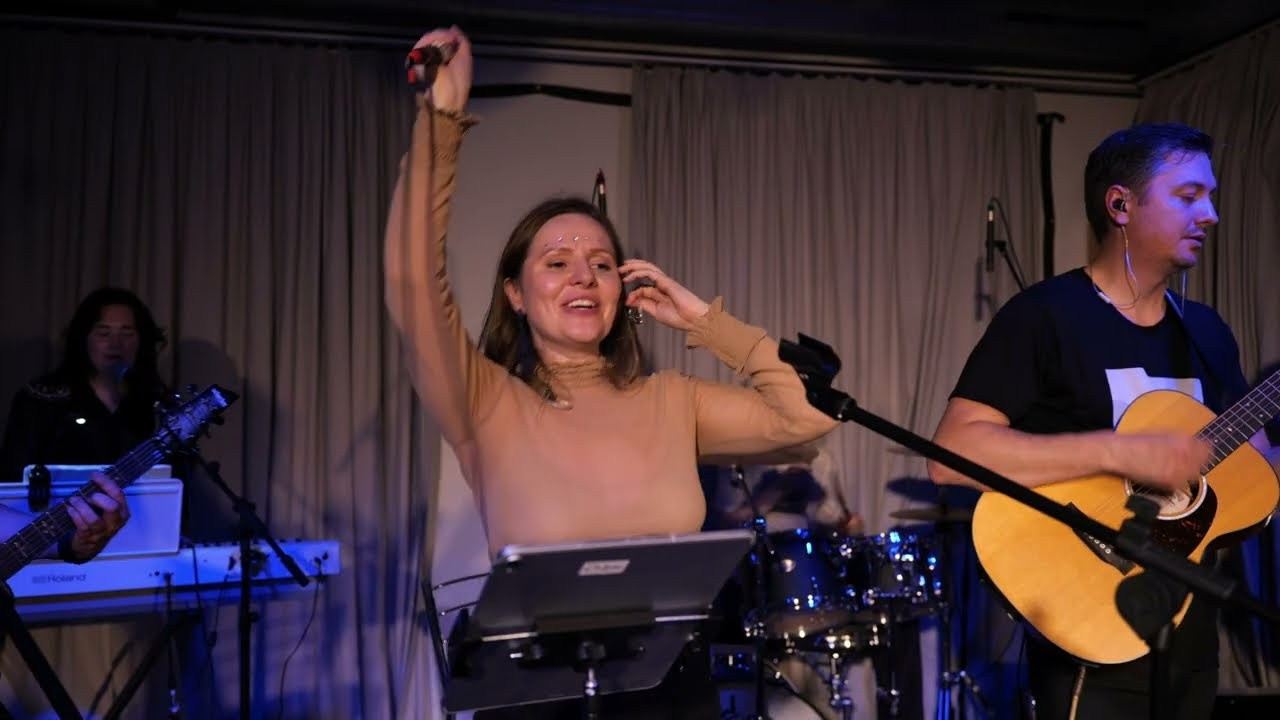Concert Videos. Daniel Ickes — Photographer and Videographer in Munich