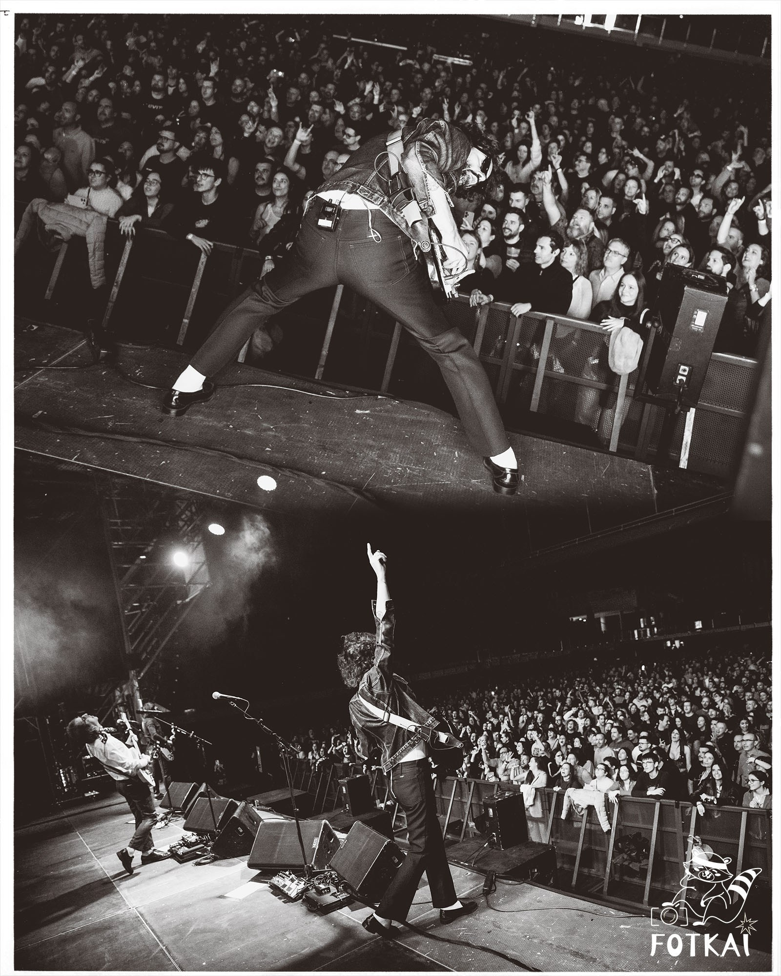 Sidonie y La La Love You en Torrevieja: una noche de contrastes que encendió el Palacio de los Deportes | FOTKAI