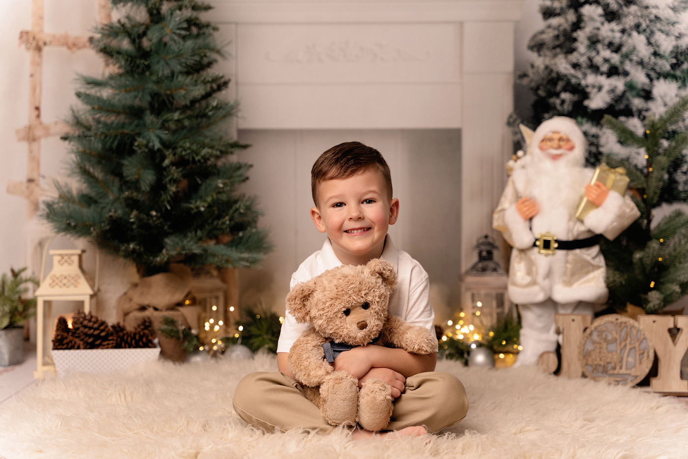Christmas mini sessions 2022| Sydney. Newborn and family photographer. Hills District. Sydney