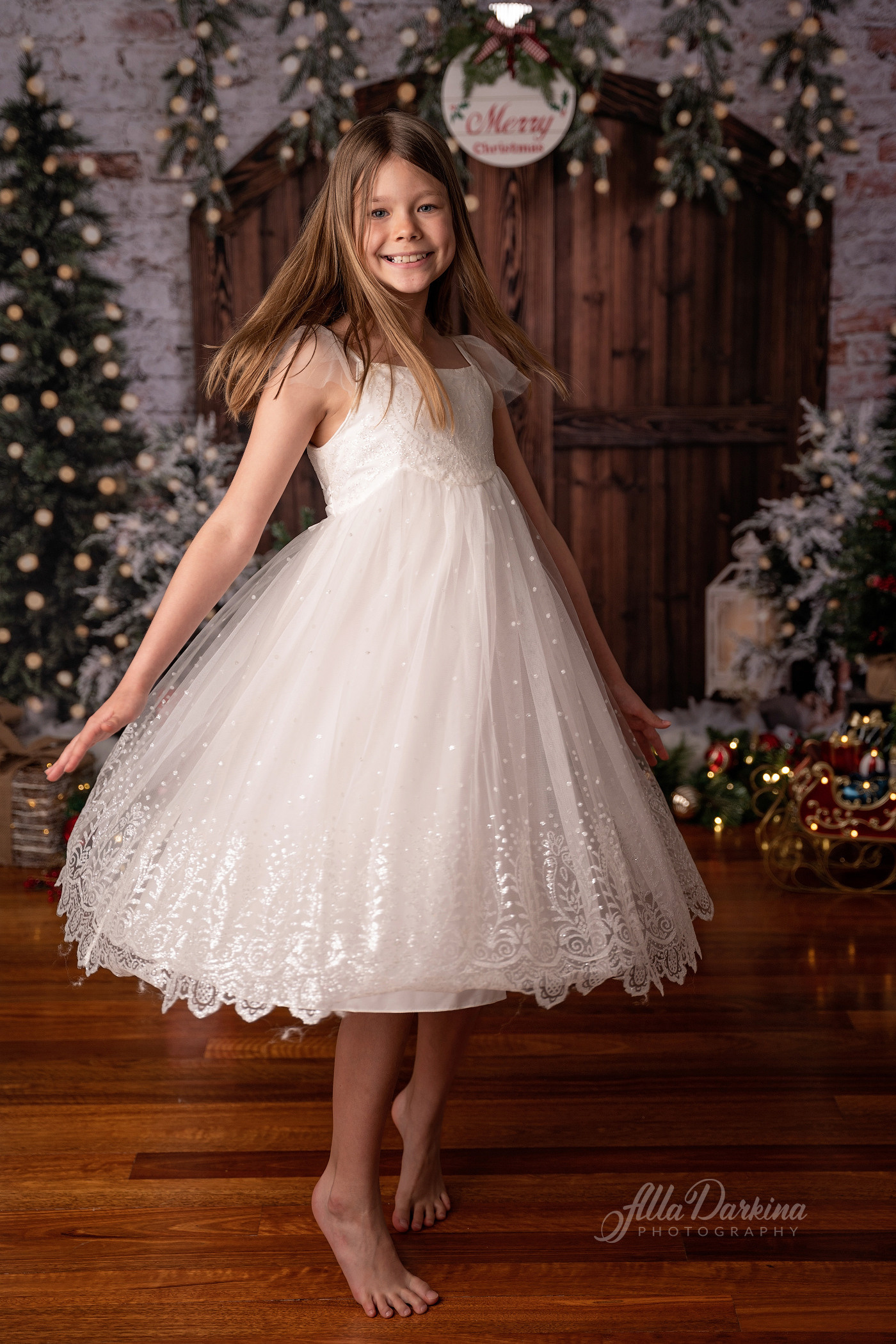 Christmas mini sessions 2022| Sydney. Newborn and family photographer. Hills District. Sydney