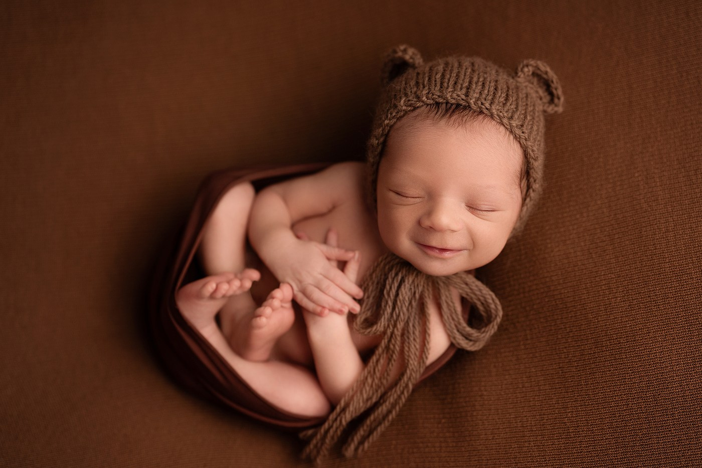 Newborn and family photographer. Hills District. Sydney