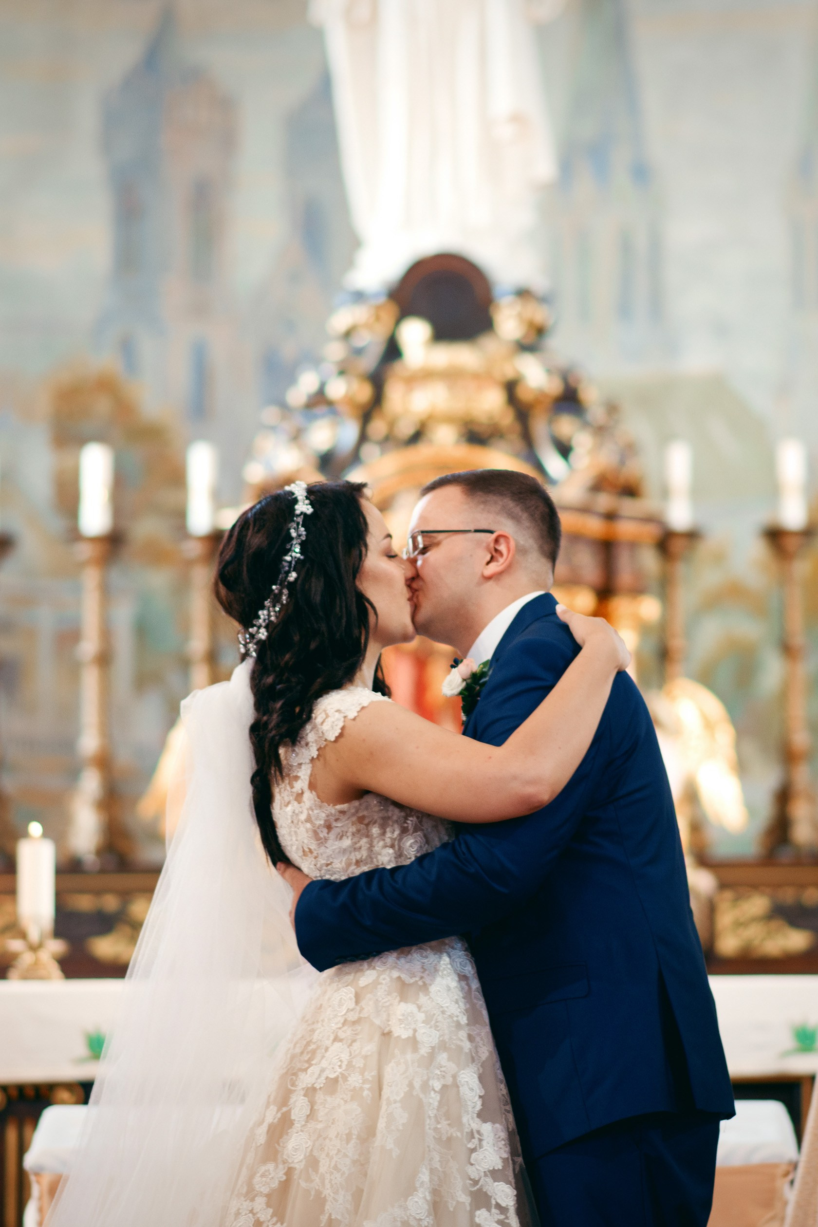 Vestuvių fotosesija, ceremonija, Vestuvių pasiruošimo fotografavimas. Vestuvių fotografas Vilnius Trakai kaina vestuvių fotografavimas fotografė personal.lt photogrpahy kainos jaunoji jaunikis nuotaka santuoka vestuvės, profesionali natūrali meninė reportažinė klasikinė fotosesija, vestuvių fotosesija gamtoje dvare