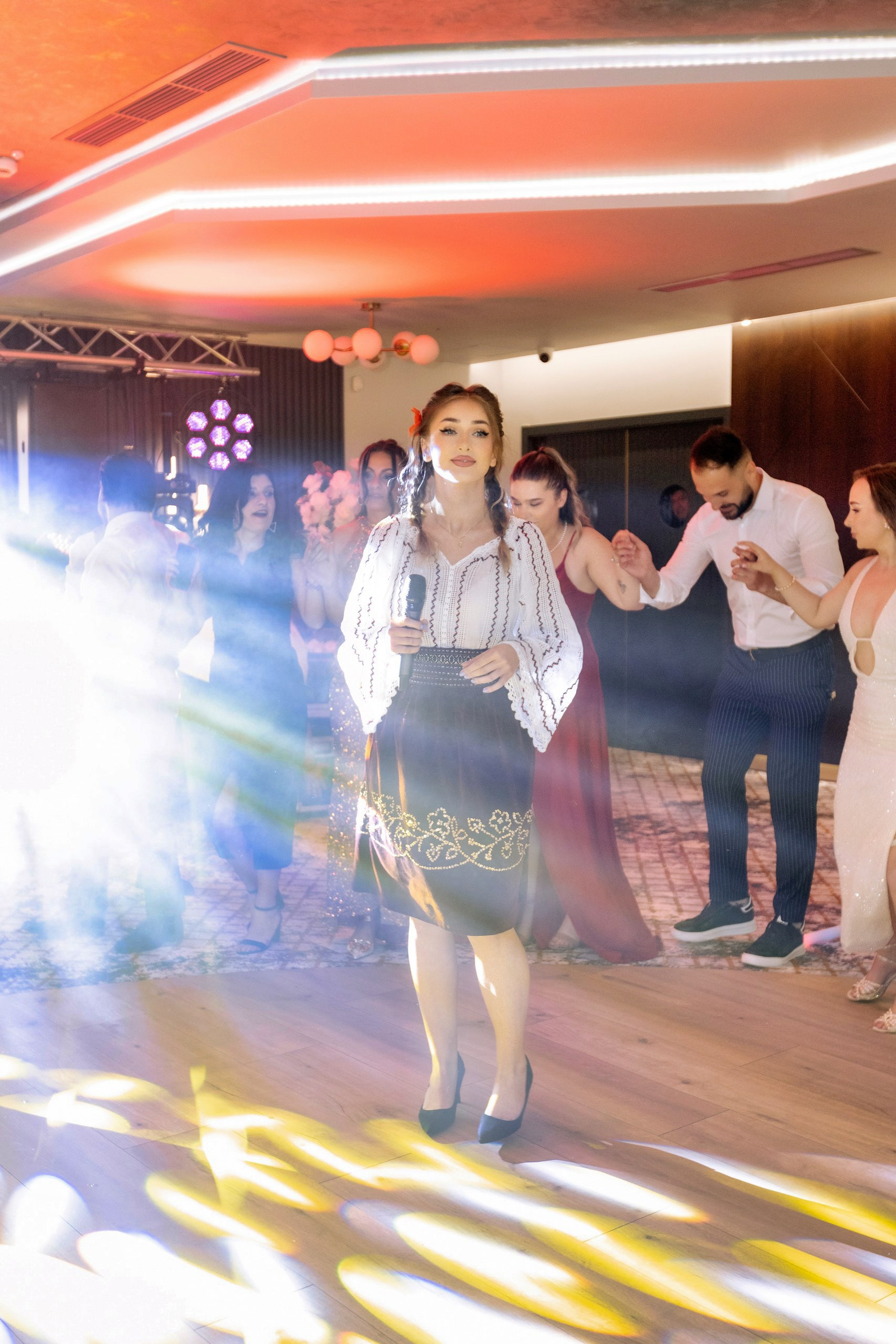 botez Luca Nectarie 22 februarie 2026 fotograf profesionist • fotograf botez Botoșani Luca Nectarie biserică • părinți Răzvan și Ramona botez copil emoții familie • nași Marin și Rodica botez copil fotografie profesională • detalii botez lumânare cristelniță biserică România • copil Luca Nectarie în brațe la botez moment emoționant • familie fericită la botez copil fotograf Alin Chirilă • fotografie botez naturală lumină caldă biserică • portret copil botez Luca Nectarie fotograf profesionist • momente autentice botez România familie și nași • slujbă botez copil imagini emoționante biserică • fotograf botez Iași și Botoșani Alin Chirilă - nunta--fotograf-profesionist-botosani - fotografie-nunta-romantica - imagini-nunta-in-natura-alin-chirila-fotograf - fotografii-cuplu-indragostit-nunta-botosani - sedinta-foto-miri-andrei-iustina-alinofotostudio - amintiri-din-nunta-realizate-de-fotograf-profesionist - povestea-nuntii-andrei-si-iustina-in-imagini-alinofotostudio-fotograf evenimente- evenimente Botoșani -fotograf Suceava - fotograf Iași- servicii foto. servicii foto Botoșani. servicii foto video Botoșani. otograf-nunta-botosani-fotograf nunta. fotograf evenimente. fotograf nunta Botoșani. Alin chirila. Alin chirila fotograf. Alinofotostudio.- servicii foto. servicii foto Botoșani. servicii foto video Botoșani. fotograf nunta. fotograf evenimente. fotograf nunta Botoșani. Alin chirila. Alin chirila fotograf. Alinofotostudio.fotograf stare civilă,poze stare civilă,album foto stare civilă,servicii foto suceava,fotograf evenimente suceava,fotograf nuntă suceava,poze cununie civilă,ședință foto stare civilă,sesiune foto suceava,fotograf profesionist suceava,fotograf botosani,stare civila botosani,alinofotostudio,alin chirila fotograf.servicii foto. servicii foto Botoșani. servicii foto video Botoșani. fotograf nunta. fotograf evenimente. fotograf nunta Botoșani. Alin chirila. Alin chirila fotograf. Alinofotostudio.fotograf stare civilă,poze stare civilă,album foto stare civilă,servicii foto suceava,fotograf evenimente suceava,fotograf nuntă suceava,poze cununie civilă,ședință foto stare civilă,sesiune foto suceava,fotograf profesionist suceava,fotograf botosani,stare civila povestitor prin fotografiebotosani,alinofotostudio,alin chirila fotograf,servicii foto. servicii foto Botoșani. servicii foto video Botoșani. fotograf nunta. fotograf evenimente. fotograf nunta Botoșani. Alin chirila. Alin chirila fotograf. Alinofotostudio.fotograf stare civilă,poze stare civilă,album foto stare civilă,servicii foto suceava,fotograf evenimente suceava,fotograf nuntă suceava,poze cununie civilă,ședință foto stare civilă,sesiune foto suceava,fotograf profesionist suceava,fotograf botosani,stare civila botosani,alinofotostudio,alin chirila fotograf,cununie religioasă botoșani,andreea și neculai,capela militară botoșani,foto conacul zăicești,fotograf nuntă botoșani,fotograf cununie religioasă,foto evenimente botoșani,poze cununie capela militară,ședință foto zăicești,fotograf profesionist botoșaniMire și mireasă – Sergiu & Liliana – ziua nunții, 2024 - Emoții în ziua nunții – Sergiu și Liliana - Dansul mirilor – fotografie artistică nuntă 2024 - Sedinta foto romantică în natură – Sergiu & Liliana - Rochia de mireasă și detalii de nuntă elegan-Album de cununie civilă Florin și Anda – Fotografii profesionale realizate de Alin Chirilă în Botoșani -fotograf prin fotografie-Ședință foto Trash the Dress pe muntele Rarău cu Iulian și Iuliana – fotografie de cuplu, natură montană, emoție autentică surprinsă de Alin Chirilă, povestitor prin fotografie.- "Iulian și Iuliana pe crestele Rarăului – fotografie Trash the Dress în natură" - "Cuplu îmbrățișat la apus pe muntele Rarău – ședință foto după nuntă" - "Rochie de mireasă în vânt pe munte – Trash the Dress Rarău-1. Iulian și Iuliana pe muntele Rarău – ședință foto Trash the Dress în natură, cu peisaj montan spectaculos 2. Cuplu în îmbrățișare pe Rarău – emoție autentică surprinsă după nuntă 3. Rochie de mireasă în bătaia vântului – fotografie artistică Trash the Dress în munți 4. Mire și mireasă privind spre orizont – dragoste și libertate pe muntele Rarău 5. Iuliana zâmbind în rochia de mireasă – portret în natură, Trash the Dress 6. Iulian ținându-și mireasa de mână – ședință foto romantică pe munte 7. Detaliu cu rochia pe stâncă – estetică naturală Trash the Dress Rarău 8. Cuplu în mers pe poteca Rarăului – fotografie simbolică de după nuntă 9. Apus de soare pe Rarău în spatele mirilor – imagine de poveste Trash the Dress 10. Iulian și Iuliana râzând împreună – momente autentice surprinse de Alin Chirilă, povestitor prin fotografie-fotograf-nunta-cerbu-botosan trash-the-dress-botosani Alin Chirilă Fotograf – fotograf de nuntă Botoșani-fotograf nuntă Botoșani-fotograf nuntă Cerbu Botoșani-fotograf profesionist nuntă Botoșani-fotografie de nuntă Botoșani-fotograf evenimente Botoșani-fotograf nuntă Moldova-fotograf trash the dress Botoșani - fotograf pregătirea mirilor Botoșani -fotograf ceremonie religioasă nuntă-fotograf petrecere nuntă Botoșani- fotograf nuntă Botoșani pregătirea mirelui- pregătirea mirelui fotografie nuntă Cerbu Botoșani-fotograf nuntă Botoșani pregătirea miresei -mireasă pregătiri nuntă Cerbu Botoșani-fotograf nuntă Botoșani nașii mirilor-ceremonie religioasă nuntă Cerbu Botoșani-fotograf nuntă Botoșani ceremonie religioasă biserică-petrecere nuntă Cerbu Botoșani invitați dans-fotograf nuntă Botoșani petrecere restaurant-ședință foto trash the dress-fotograf trash the dress Botoșani ședință foto după nuntă-Fotograf nuntă Botoșani – galerie foto reală de la evenimente stare civilă Sebi și Claudia Copălău • cununie civilă Primăria Copălău Botoșani • miri emoționați la starea civilă • semnarea actelor cununie civilă • fotografii naturale stare civilă Botoșani • familie și prieteni la cununie civilă • cadre emoționale cununie civilă • fotograf profesionist Botoșani eveniment stare civilă Sebi și Claudia la Primăria Copălău Botoșani fotograf evenimente • fotograf cununie civilă Copălău Botoșani cadre naturale și emoționale • fotograf profesionist Botoșani stare civilă Sebi și Claudia • momente autentice cununie civilă Copălău fotograf Alin Chirilă • fotografii emoționale stare civilă în județul Botoșani• fotograf nunta Oana si Ionut juraminte emotii reale • mireasa Oana juraminte nunta fotografie profesionala • mire Ionut citind juraminte nunta eleganta • juraminte nunta emotionante Oana si Ionut fotograf • fotograf nunta Botosani momente autentice juraminte • mireasa cu emotii in timpul juramintelor nunta • mire elegant costum bej juraminte nunta • fotografii nunta premium cuplu indragostit Romania • momente reale nunta juraminte fotografie artistica • sedinta foto nunta juraminte in aer liber • fotograf profesionist nunta cadre emotionante • cuplu miri juraminte iubire si credinta • detalii nunta eleganta decor floral alb verde • fotografie nunta stil fine art juraminte • poveste de dragoste surprinsa in ziua nuntii