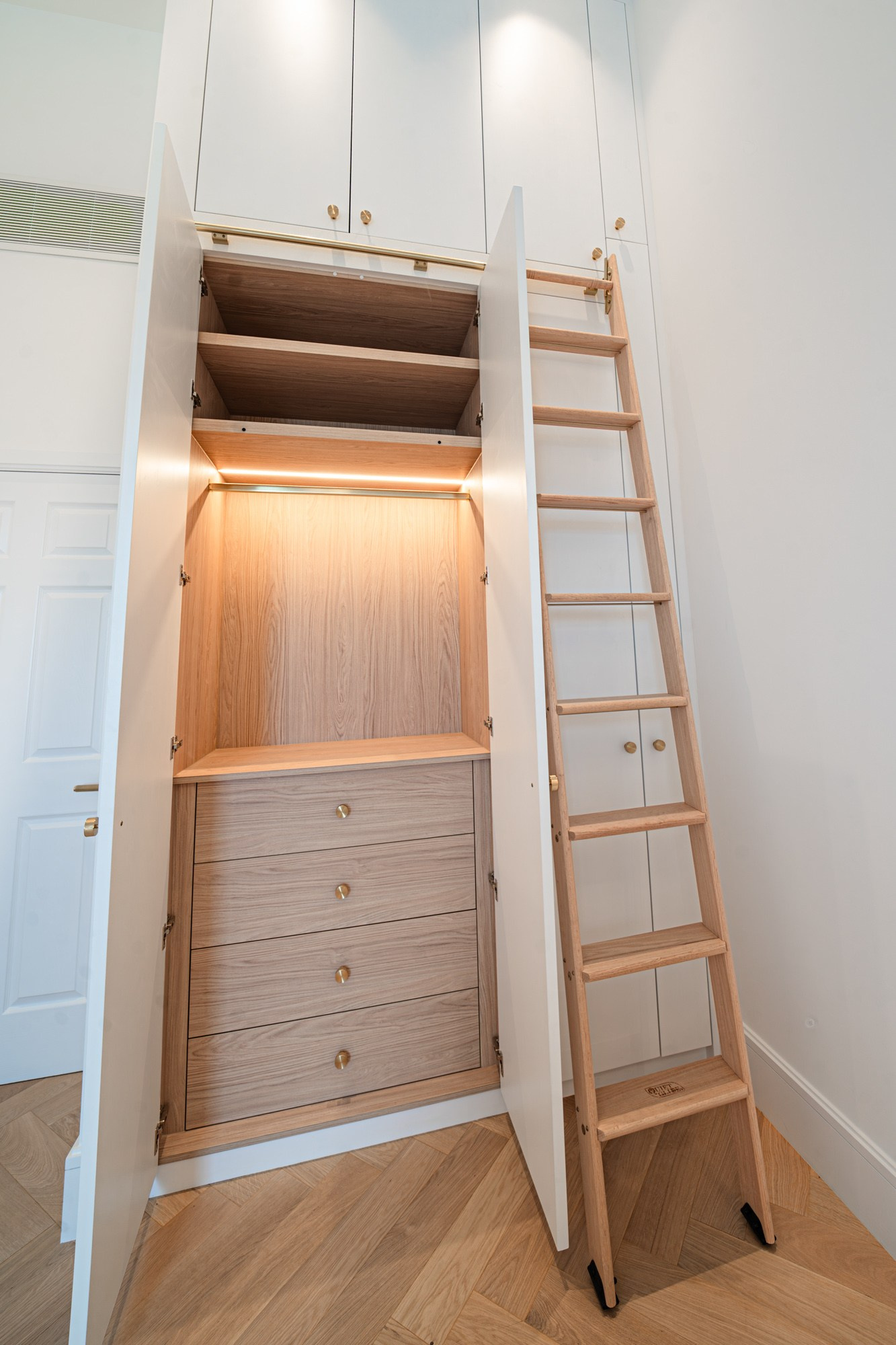 Interior photoshoot. Tonya Kyrylenko photographer in London