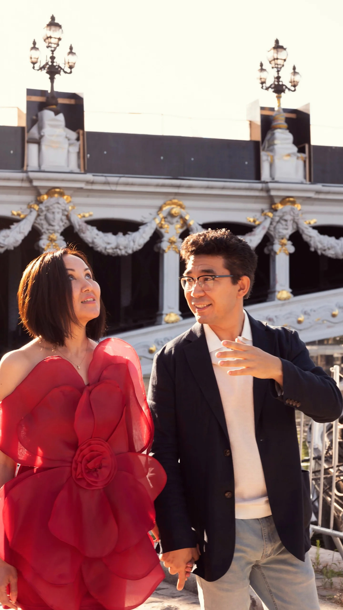 Lovestory photoshoot in Paris. Alina Tagzieva- a photograper in Paris