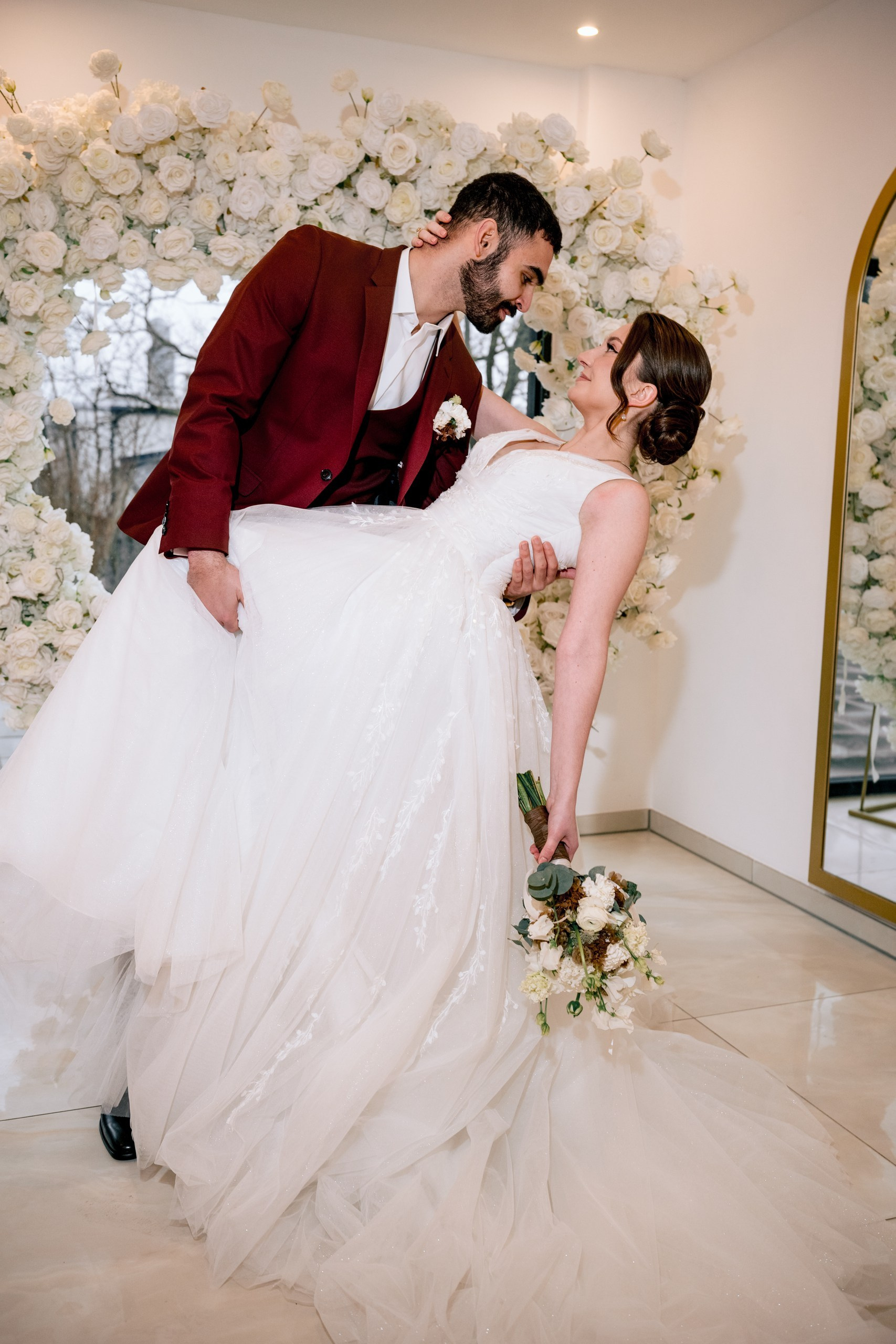 Brautpaar Vanessa und Tahar bei ihrer Hochzeit im The EVENTERY