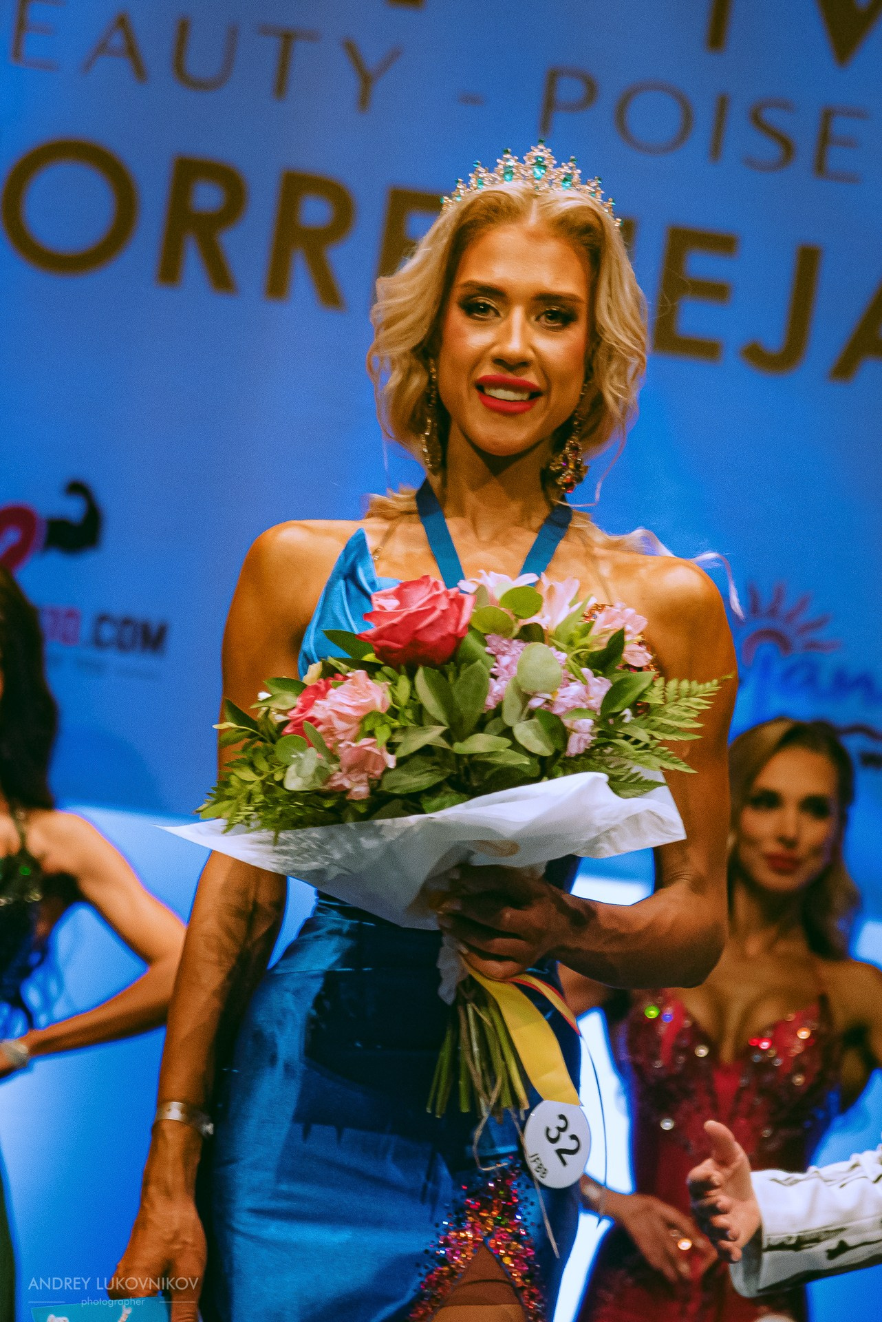 Sesión fotográfica de reportaje para el concurso internacional IFBB Miss Fit Model Europe 2024 en Torrevieja | Fotógrafo Andrey Lukovnikov