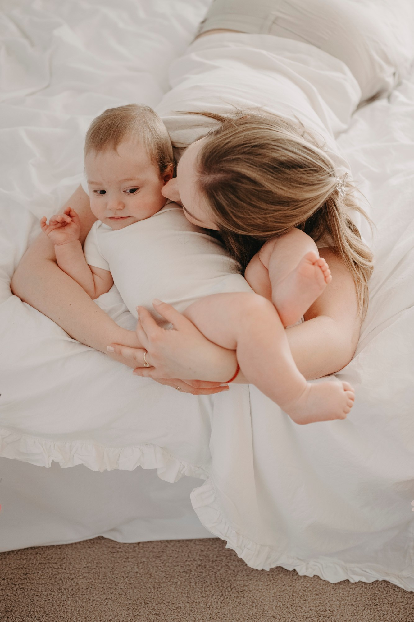 MAMINO. Deciji i porodicni fotograf u Beogradu Oksana Skendzic