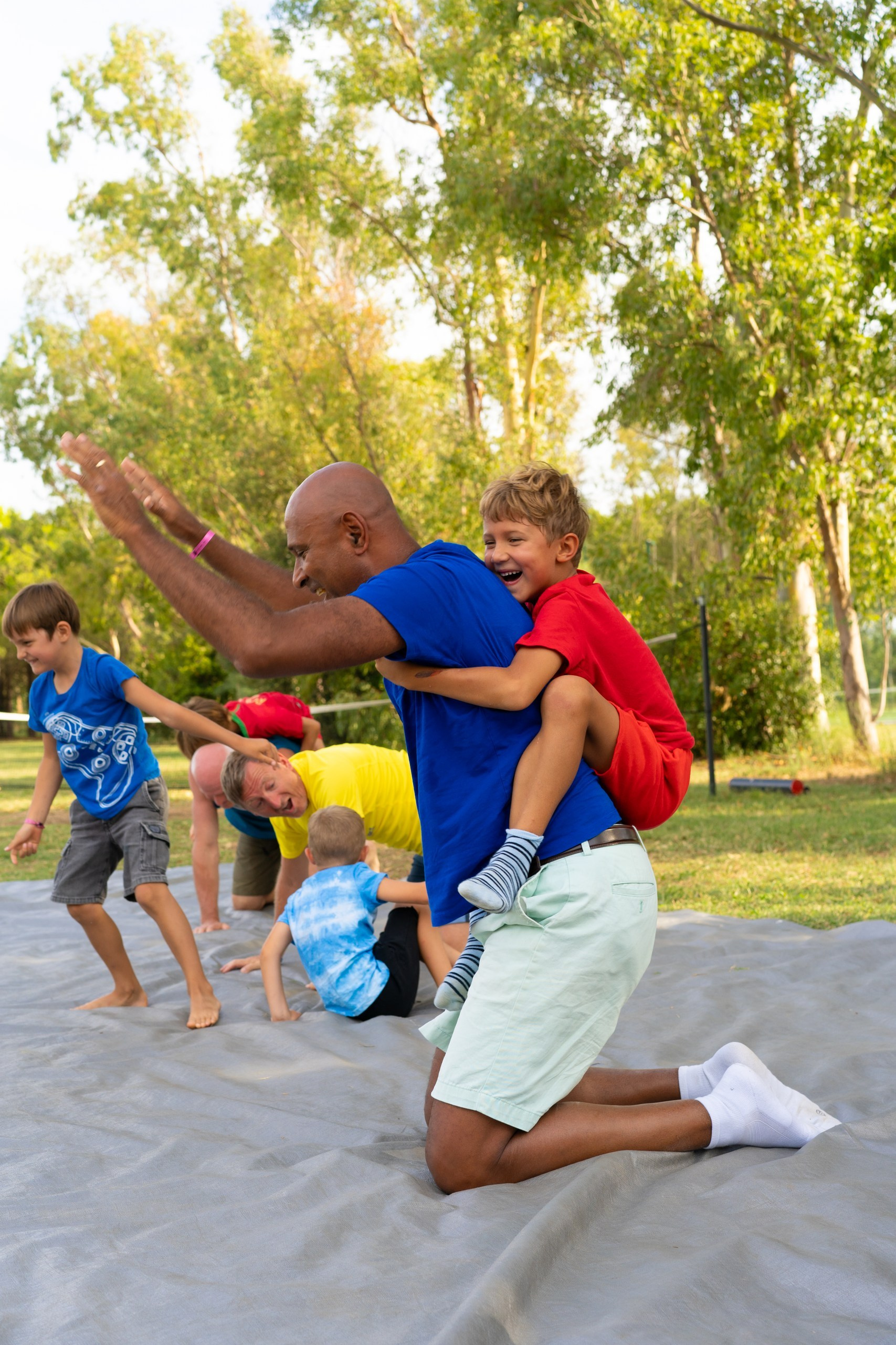 NEW РОДИТЕЛЬ И ПОДРОСТОК. Семейные лагеря в Европе с Ниной Янечковой и Ириной Зиновьевой