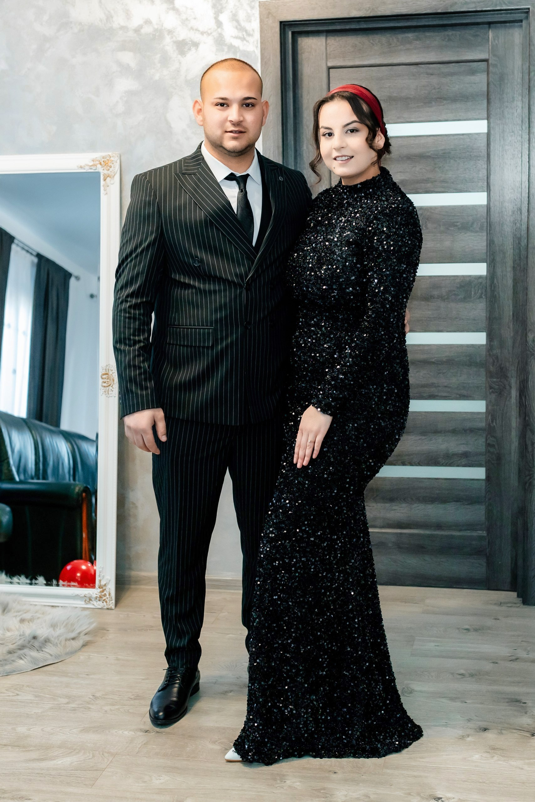 Fotograf nuntă Târgu Neamț – Samuel și Roxana, fotografie autentică realizată de AlinoFotoStudio 2. Fotograf nuntă Iași, Bacău, Suceava și Botoșani – Alin Chirilă surprinzând momente reale de nuntă 3. Fotografie de nuntă cu emoție și credință – AlinoFotoStudio, fotograf povestitor 4. Fotograf profesionist nuntă în Moldova – cadre naturale și pline de emoție 5. Alin Chirilă fotograf nuntă – poveste reală surprinsă prin fotografie 6. Fotograf nuntă cu stil documentar – momente autentice din ziua nunții Pregătiri mireasă acasă – fotografie naturală realizată de Alin Chirilă fotograf nuntă 8. Detalii din ziua nunții – fotograf nuntă Iași și Botoșani, AlinoFotoStudio 9. Emoții din dimineața nunții – fotograf profesionist Moldova 10. Cadre autentice din pregătiri – fotograf nuntă Suceava și Bacău Ceremonie religioasă nuntă – moment emoționant surprins de fotograf Alin Chirilă 12. Nuntă cu valori creștine – fotografie din biserică realizată cu discreție 13. Rugăciune și emoție în ziua nunții – fotograf nuntă Târgu Neamț 14. Legământ în fața lui Dumnezeu – fotografie de nuntă autentică 15. Fotograf nuntă biserică – momente sincere și pline de semnificație Petrecere de nuntă – cadre naturale realizate de AlinoFotoStudio 17. Bucurie și dans la nuntă – fotograf nuntă Iași și împrejurimi 18. Momente autentice de la restaurant – fotograf nuntă Bacău Suceava 19. Atmosferă de nuntă surprinsă discret – Alin Chirilă fotograf -AlinoFotoStudio – fotograf nuntă cu abordare naturală și emoțională 21. Alin Chirilă fotograf – povestitor prin fotografie de nuntă 22. Fotograf nuntă în Moldova – stil documentar și autentic 23. Fotografie de nuntă sinceră și elegantă – AlinoFotoStudio- Fotograf nuntă Iași Bacău Suceava Botoșani – Alin Chirilă AlinoFotoStudio 26. Fotograf nuntă Târgu Neamț și Moldova – fotografie profesională de eveniment 27. Fotograf nuntă cu valori creștine și stil documentar – AlinoFotoStudio - Alin Chirilă – AlinoFotoStudio Fotograf nuntă Iași • Bacău • Suceava • Botoșani - Samuel & Roxana, Târgu Neamț -Momente reale, trăite sincer și păstrate pentru totdeauna.