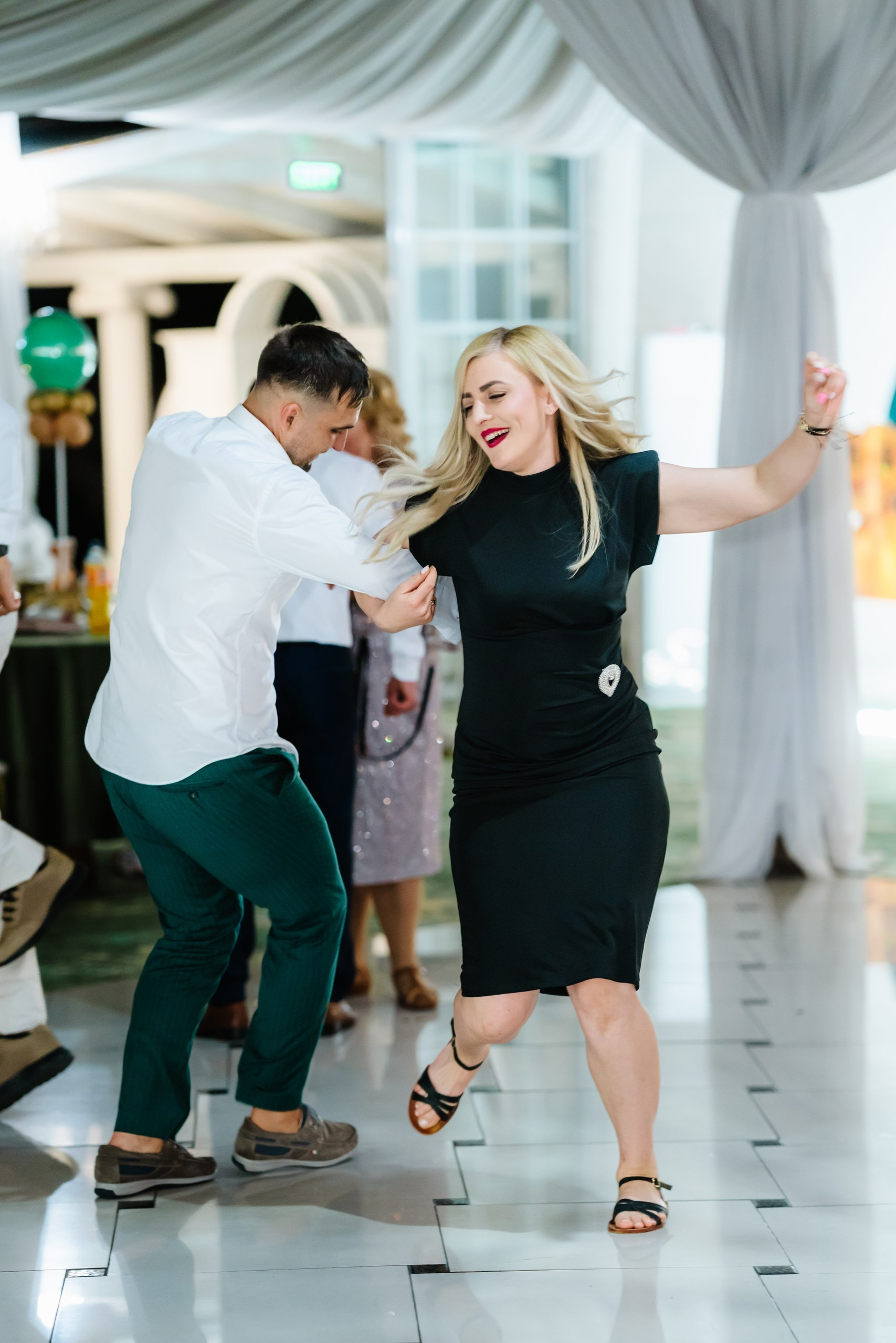 • botez Adam George Botoșani fotograf botez biserica Ziua Crucii AlinoFotoStudio • slujba botez ortodox Botoșani copil cristelniță emoție familie fotograf profesionist • moment scufundare botez biserica Ziua Crucii Botoșani fotograf botez natural • fotograf botez Botoșani copil în brațele nașilor emoții autentice • detalii botez lumânare trusou biserică Ziua Crucii fotograf AlinoFotoStudio • portret copil botez Adam George lumină naturală biserică Botoșani • familie la botez Botoșani momente emoționante biserică fotograf eveniment • preot slujbă botez Botoșani cadre autentice religioase fotografie profesională • mirungere botez ortodox Botoșani fotograf poveste botez • copil după botez în prosop alb emoție pură fotograf botez Botoșani petrecere botez Imperia Cucorani Botoșani decor elegant fotograf eveniment • dans invitați botez Adam George atmosferă veselă Imperia Cucorani • candy bar botez Botoșani detalii dulciuri Imperia Cucorani fotograf • tort botez Adam George moment tăiere tort petrecere Botoșani • familie și invitați la botez Imperia Cucorani cadre naturale emoționale • decor sală botez Imperia Cucorani Botoșani aranjamente elegante • copil botez la petrecere cadre naturale fotograf Botoșani • fotograf botez Botoșani momente spontane invitați petrecere • lumină ambientală petrecere botez Imperia Cucorani fotograf profesionist • atmosferă de seară botez Botoșani distracție și emoție • fotograf botez Botoșani AlinoFotoStudio poveste prin fotografie • fotograf profesionist botez Moldova Botoșani Suceava Iași Neamț • amintiri botez copil fotografii naturale emoții autentice • album botez copil fotografie profesională eveniment religios • fotograf evenimente Botoșani botez cadre autentice și luminoase • Alin Chirilă fotograf botez Botoșani Adam George biserica Ziua Crucii • Alin Chirilă fotograf profesionist botez copil Botoșani momente emoționante • Alin Chirilă fotograf evenimente Botoșani slujbă botez cadru autentic • Alin Chirilă fotograf botez ortodox copil cristelniță Botoșani • Alin Chirilă fotograf familie botez copil emoții reale și naturale • Alin Chirilă fotograf Botoșani portret copil botez lumină naturală • Alin Chirilă fotograf detalii botez trusou lumânare biserică • Alin Chirilă fotograf momente religioase botez Botoșani autentic • Alin Chirilă fotograf copil după botez emoție pură familie • Alin Chirilă fotograf cadre naturale botez copil Botoșani • Alin Chirilă fotograf petrecere botez Imperia Cucorani atmosferă elegantă • Alin Chirilă fotograf Botoșani dans invitați botez copil Adam George • Alin Chirilă fotograf tort botez moment special petrecere Botoșani • Alin Chirilă fotograf candy bar botez detalii elegante Imperia Cucorani • Alin Chirilă fotograf familie și invitați petrecere botez Botoșani • Alin Chirilă fotograf decor sală botez Imperia Cucorani eveniment premium • Alin Chirilă fotograf cadre spontane petrecere botez copil • Alin Chirilă fotograf atmosferă de seară botez Botoșani • Alin Chirilă fotograf emoții și distracție petrecere botez • Alin Chirilă fotograf evenimente copil botez Imperia Cucorani Alin Chirilă fotograf botez Moldova Botoșani Iași Suceava Neamț • Alin Chirilă fotograf profesionist botez copil nordul Moldovei • Alin Chirilă fotograf evenimente familie botez cadre autentice • Alin Chirilă fotograf povestitor prin fotografie botez copil • Alin Chirilă fotograf portofoliu botez Botoșani imagini naturale • Alin Chirilă fotograf servicii botez copil fotografii emoționale • Alin Chirilă fotograf amintiri botez copil cadre luminoase • Alin Chirilă fotograf botez copil stil natural și elegant