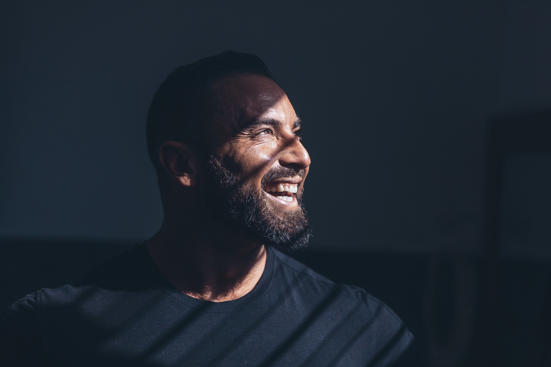 Мужской портрет. Индивидуальный и парный фотограф на Бали — Bali Dream Photo