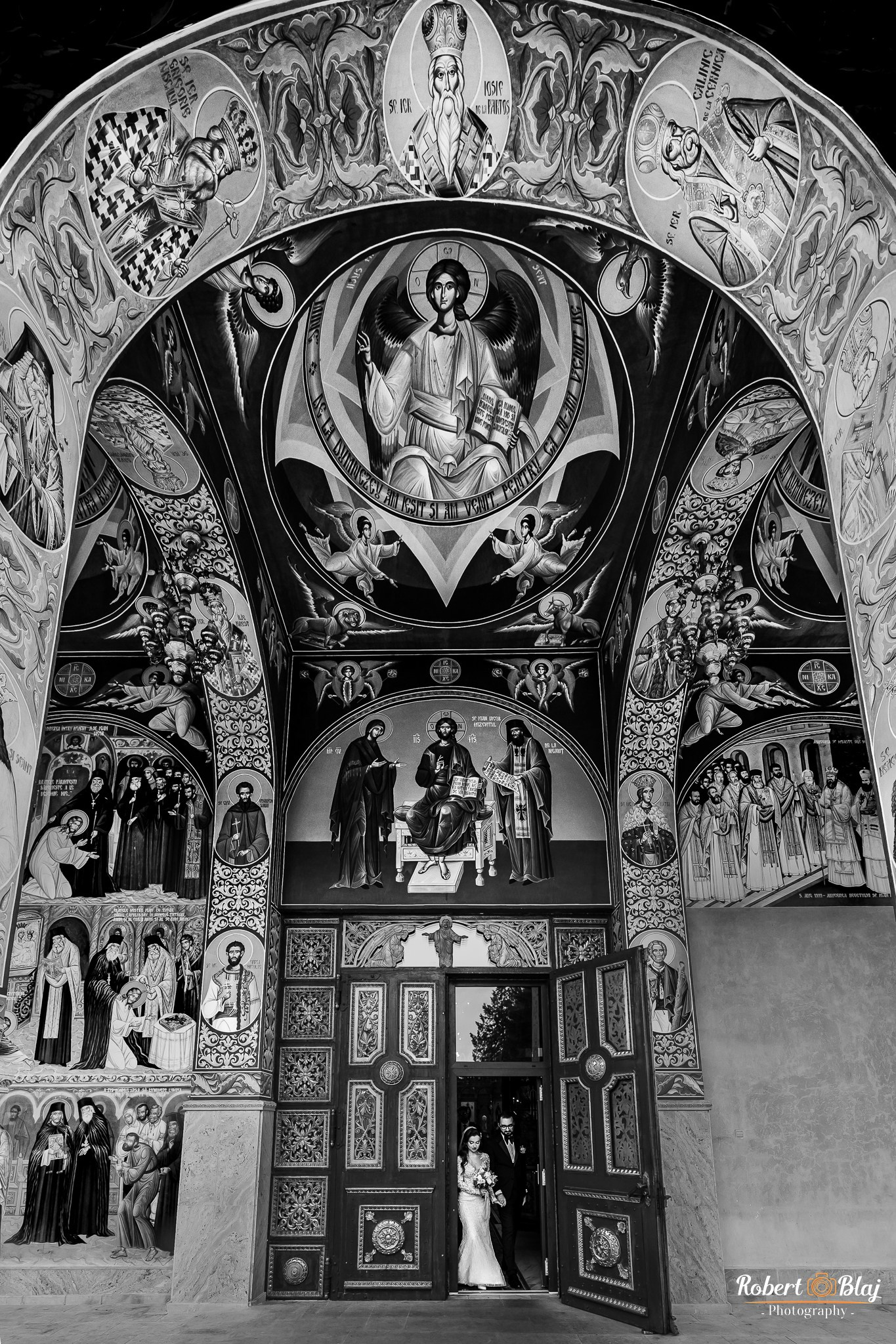 Anca & Florin. Robert Blaj - Fotograf Nuntă Iași