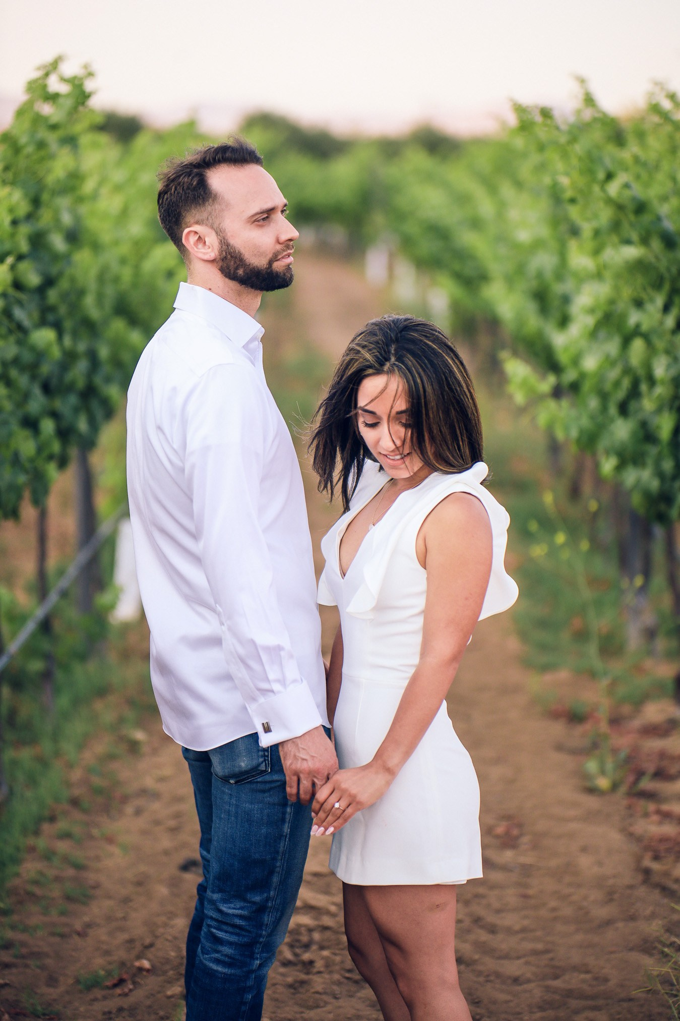 Hilo Negro Valle de Guadalupe Save The Date Ruth y Matt. Estudio de fotografia en Tijuana