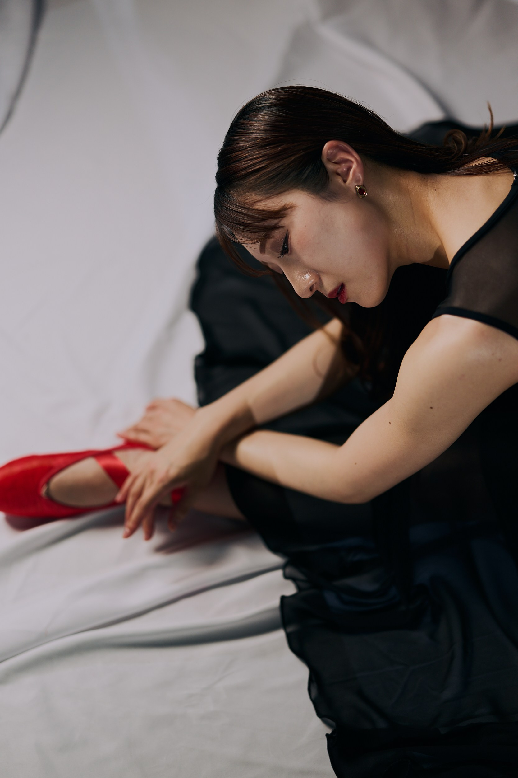 RED SHOES. MT