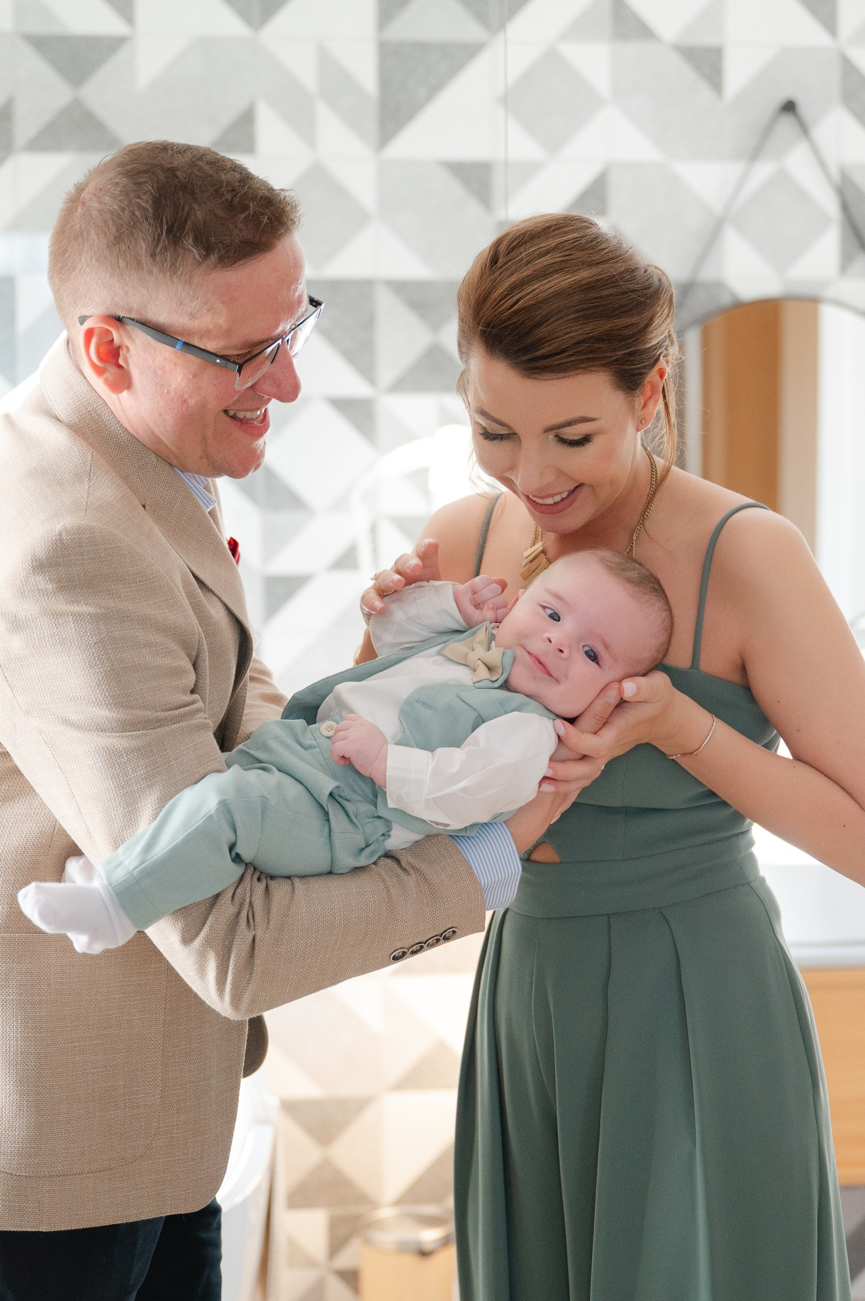 Fotograf botez Brașov – fotografie autentică și naturală | Happy Souls