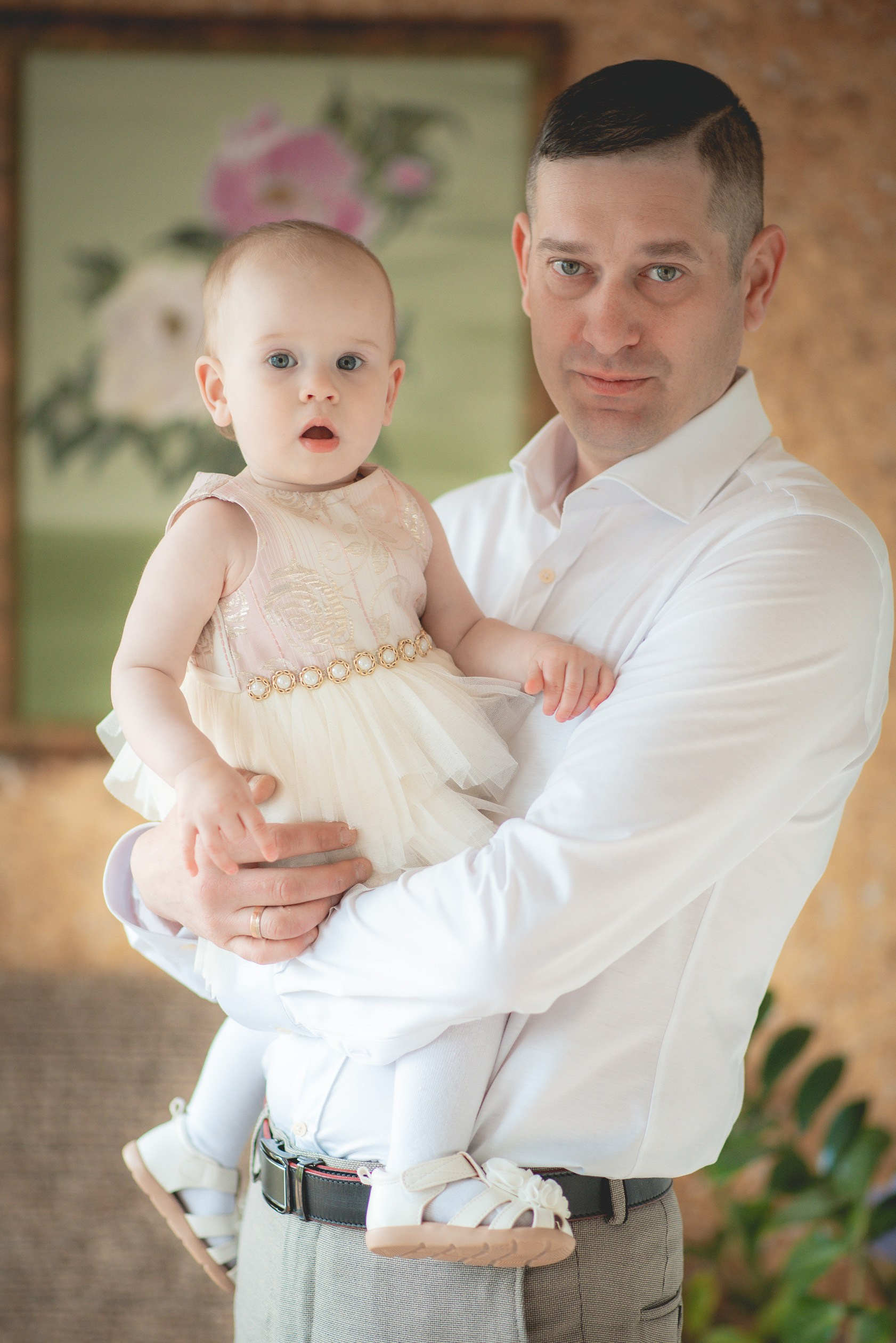 Krikštynos, krikštas, krikštynų fotosesija, ceremonija, bažnyčia krikštynų pasiruošimo fotografavimas. Krikštynų fotografas Vilnius Trakai kaina krikštynų fotografavimas fotografė personal.lt photogrpahy kainos šeima, vaikai profesionali natūrali meninė reportažinė klasikinė fotosesija, krikštynų fotosesija gamtoje