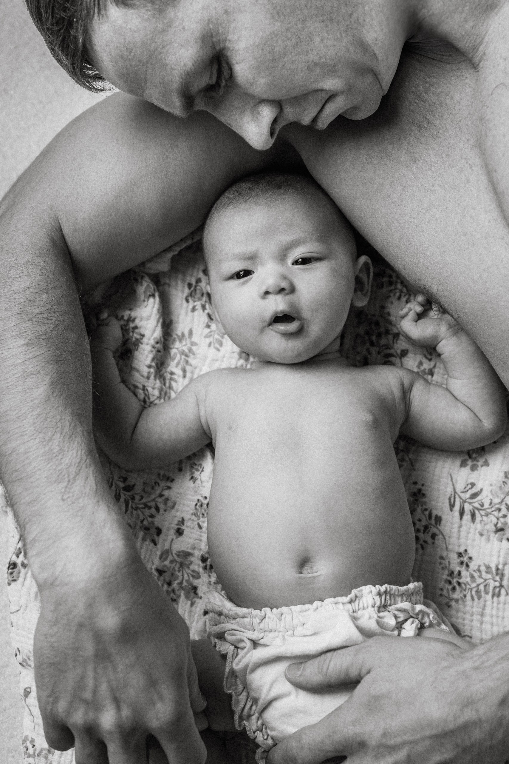 Kristine, Brian, Sloane. Alisa Tant — Family and newborn photographer Bucks County, Montgomery county, Philadelphia, NJ