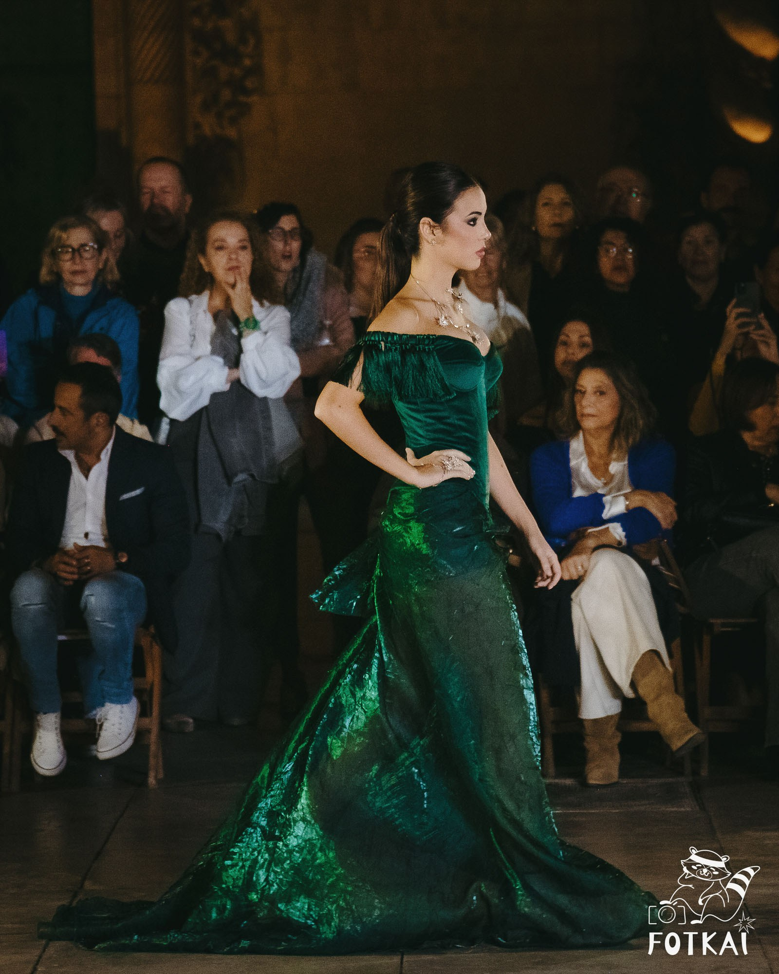 Alicante Fashion Week 2025 — фото, подиум и стиль Испании от FOTKAI