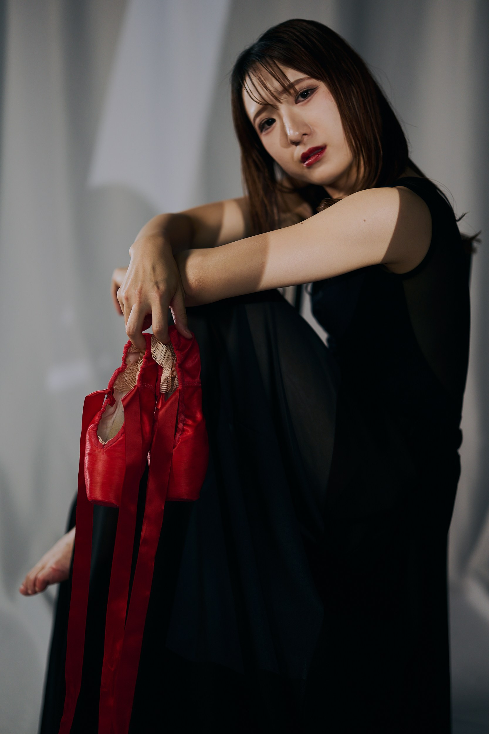 RED SHOES. MT