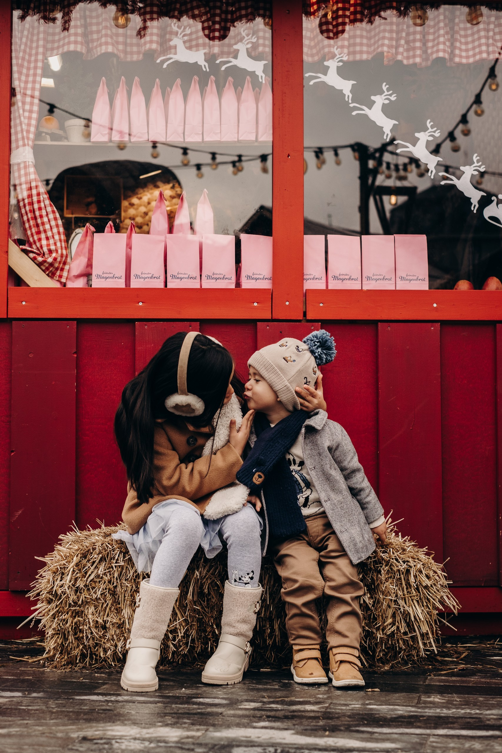 Shootings auf dem Weihnachtsmarkt. Eure authentischen Familien- & Newbornmomente –erzählt in Fotos & Videos