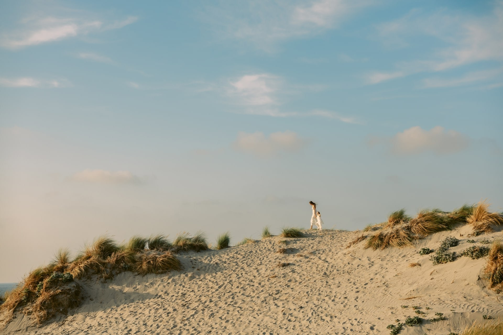 Mother & Daughter Photoshoot in the Dunes — Hoek van Holland. Romantic & Soulful Photography by Natalia Olhova in Rotterdam