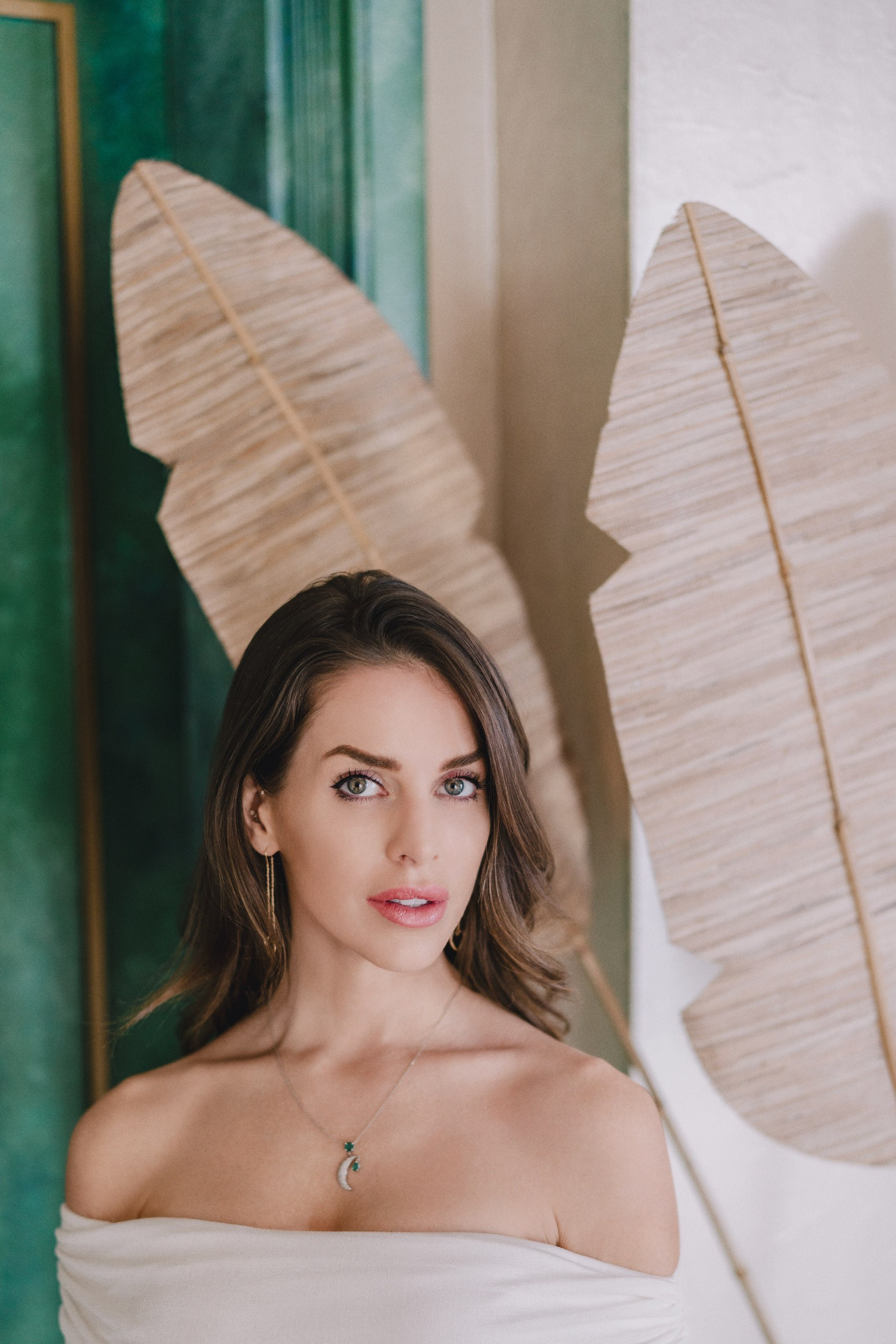 Последний танец пары на завершение праздника