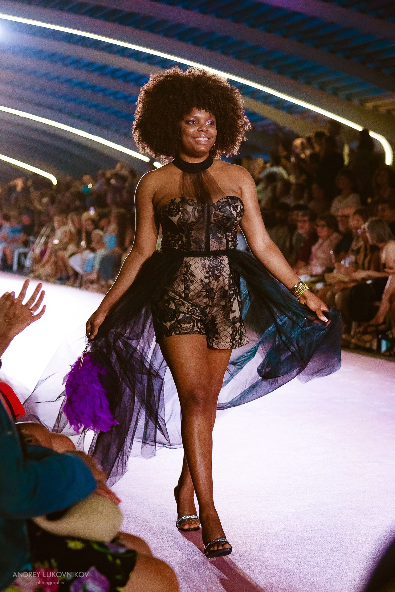 Reportaje del Fin de Semana de Torrevieja 2024 — Fotógrafo de Desfiles de Moda en España, Andrey Lukovnikov