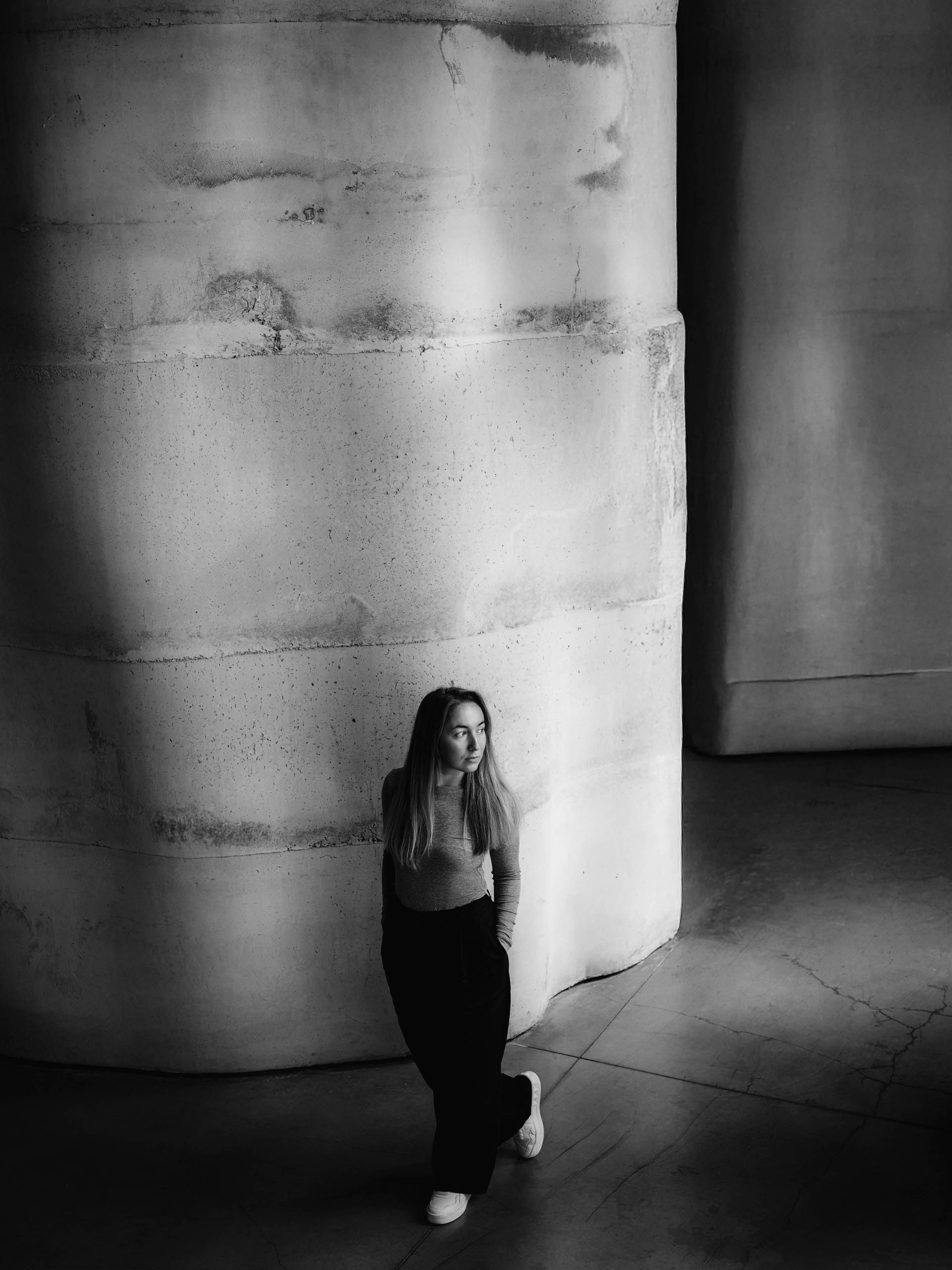 Chic woman portrait in modern marina