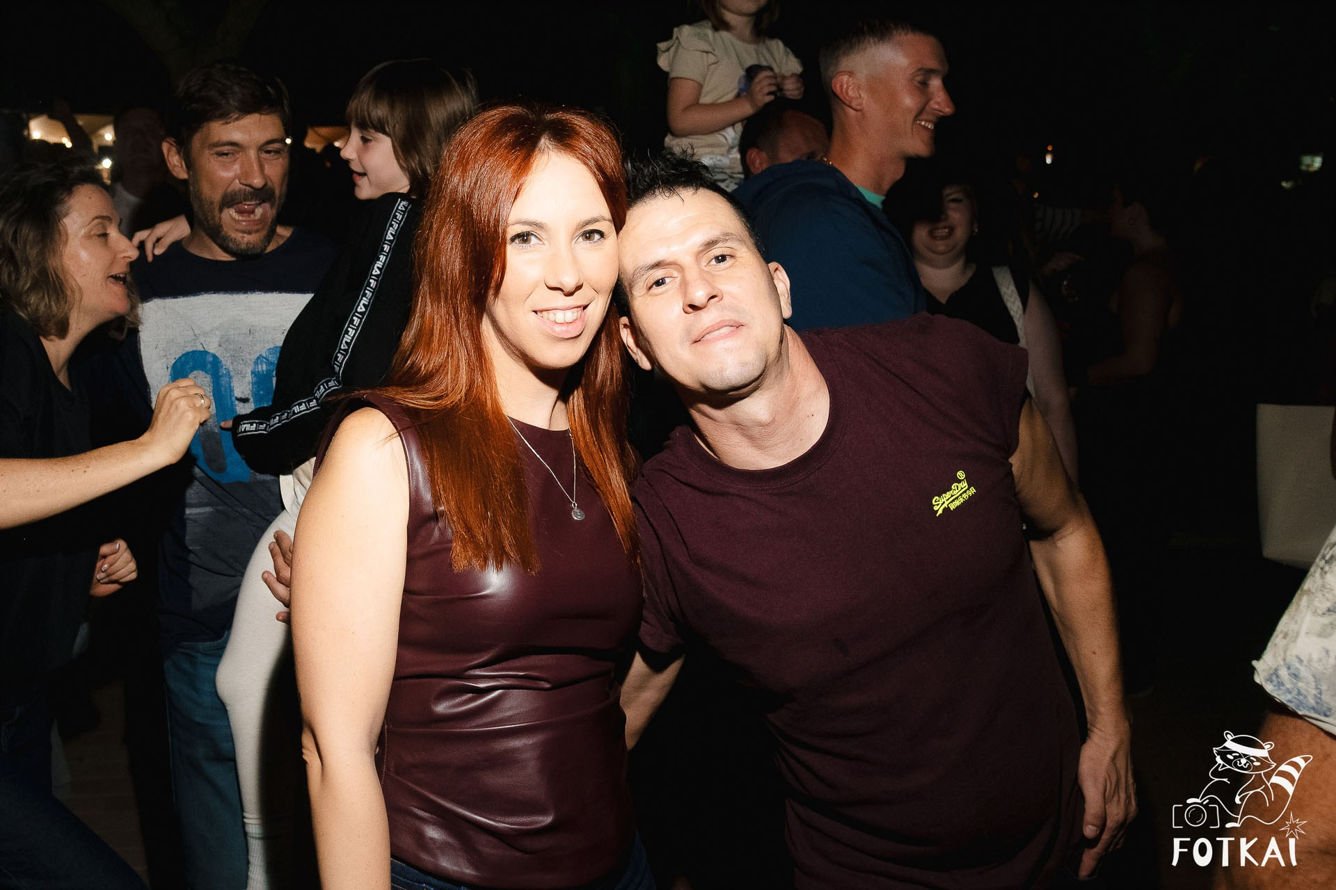 Фотоотчёт Street Food Market Torrevieja — Seguridad Social & Las Hienas DJs | FOTKAI