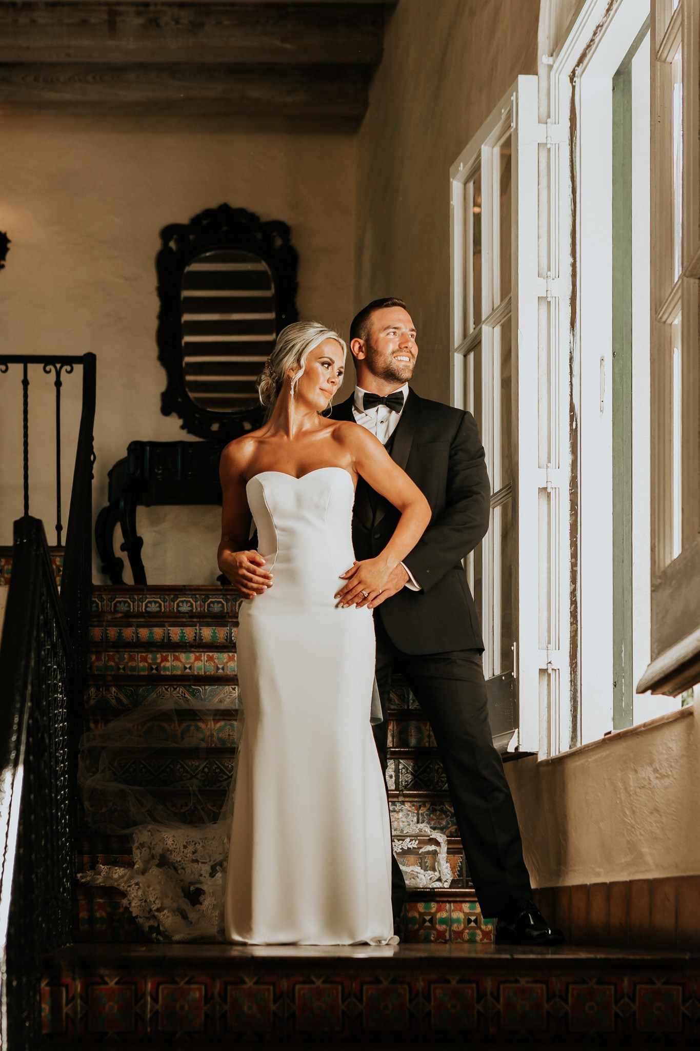 My name is Kate and I am family and wedding photographer