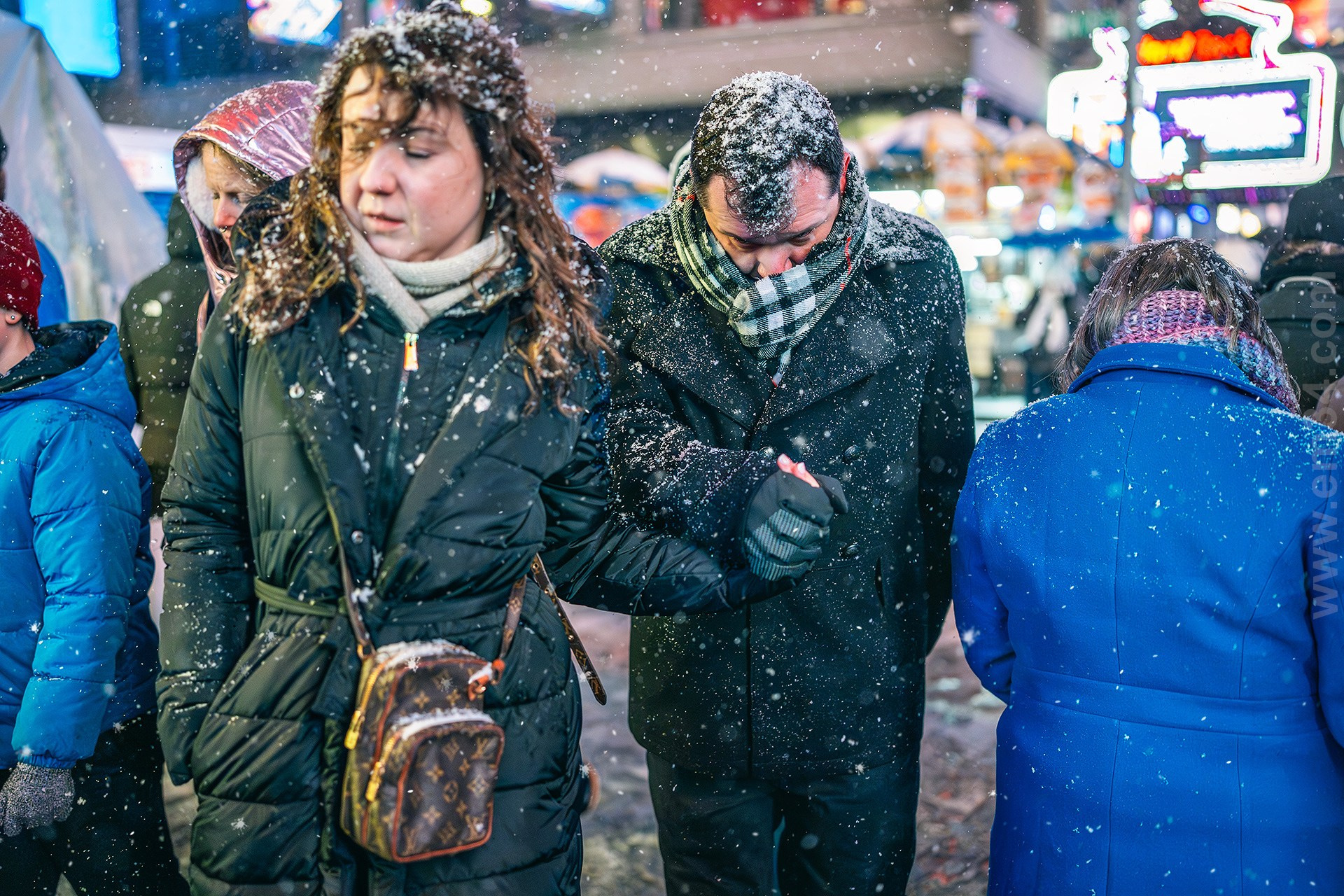New York City Snowfall Street Photography — Night Winter Scenes Capturing Emotions, Reactions & Euphoria of Falling Snow. Emin Kuliyev — Award-Winning Wedding Photojournalist NYC & USA | Best Wedding Photographer Known for Candid, Timeless Moments