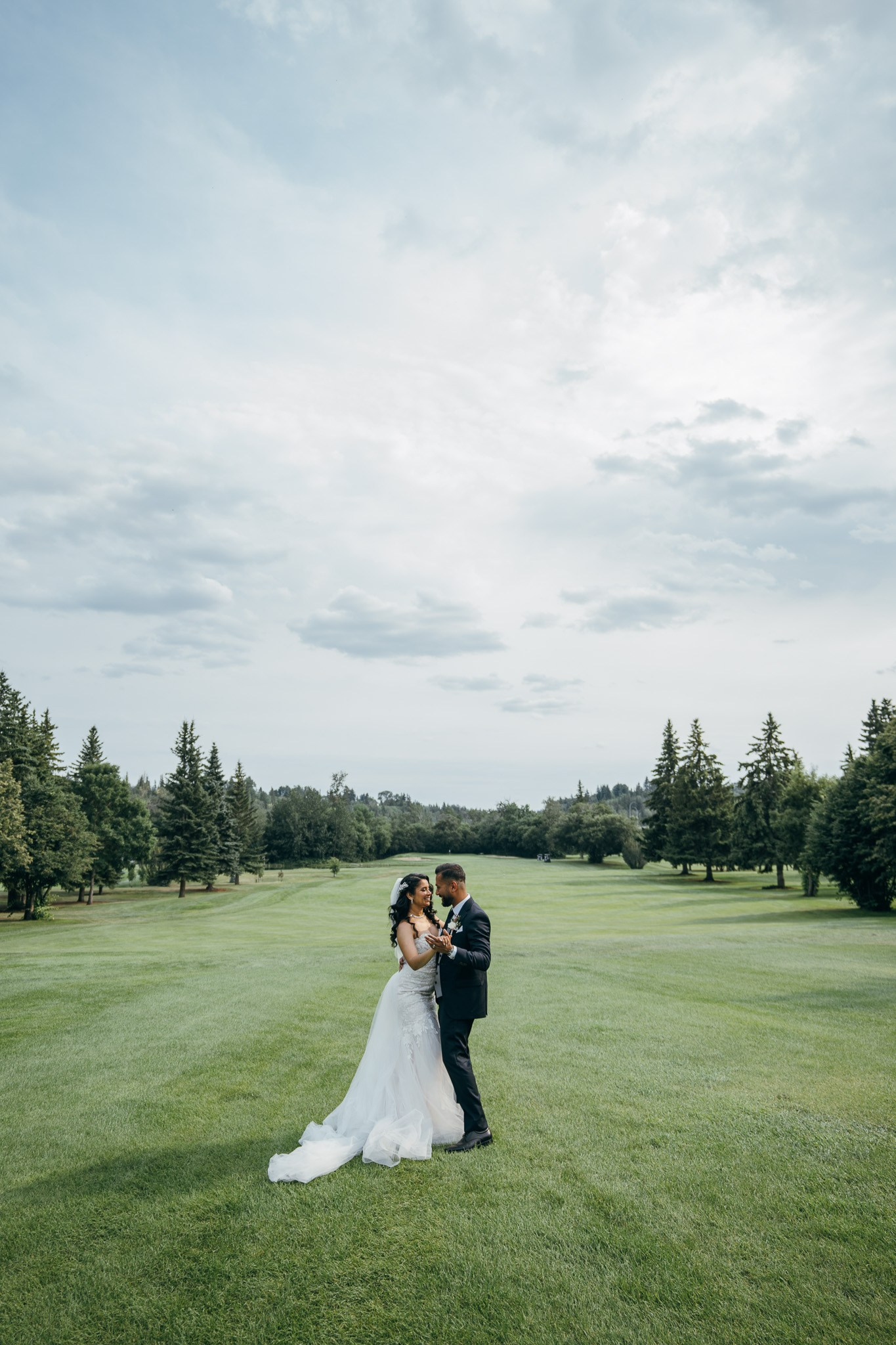 Weddings, lifestyle Max
