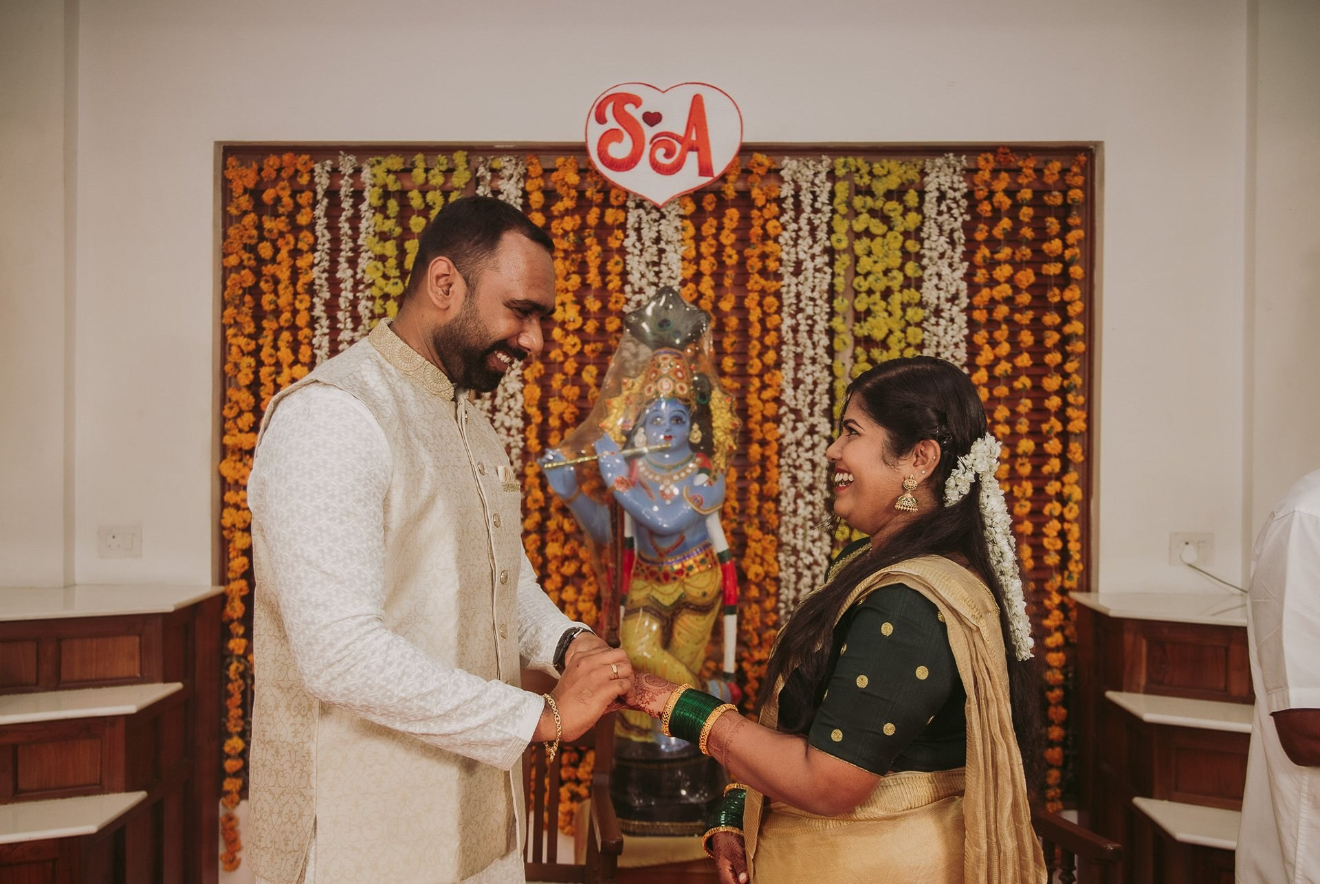 Engagement & Pre-Wedding Portraits in Thrissur, Kerala | ONEIRO
