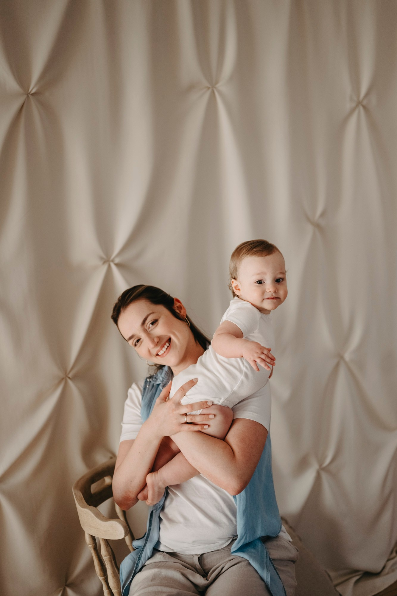 MAMINO. Deciji i porodicni fotograf u Beogradu Oksana Skendzic