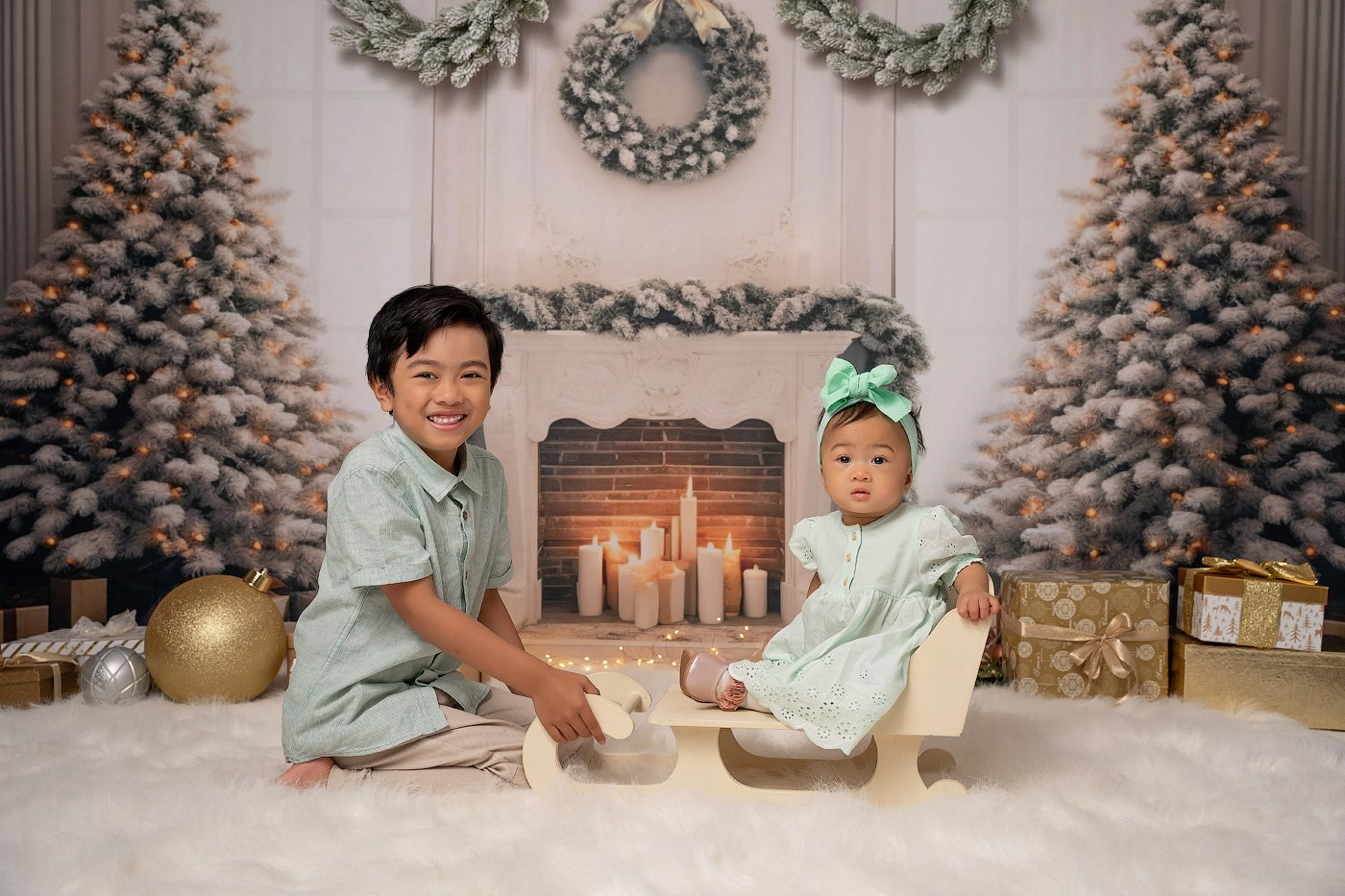 Christmas mini sessions 2025| Sydney. Newborn and family photographer. Hills District. Sydney