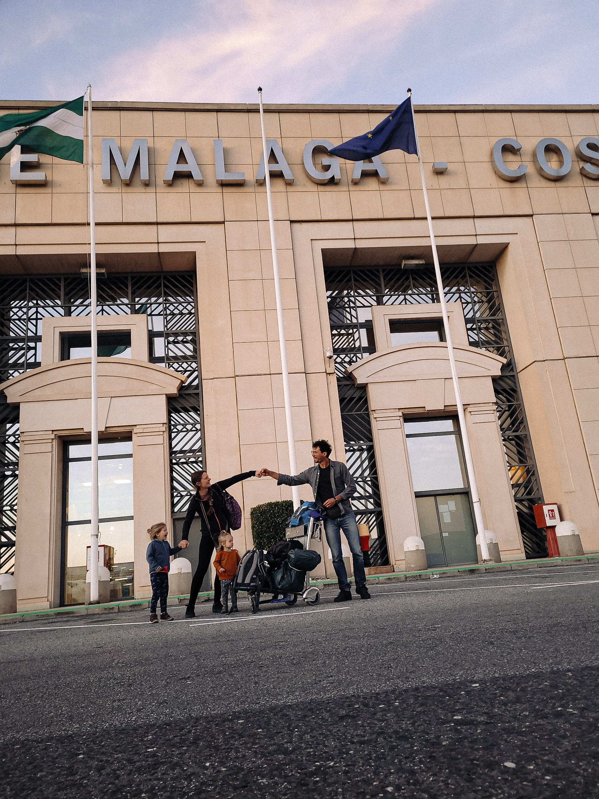 CEĻOJUMS SPĀNIJA, MALAGA AR BĒRNIEM