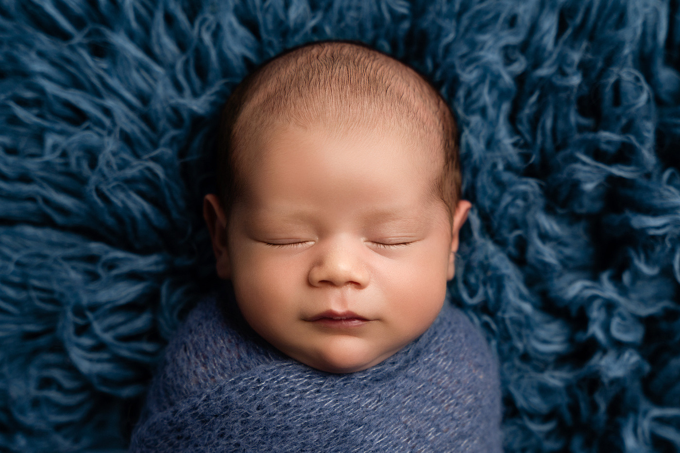 NEWBORN PHOTOSHOOT SPECIAL. Newborn and family photographer. Hills District. Sydney