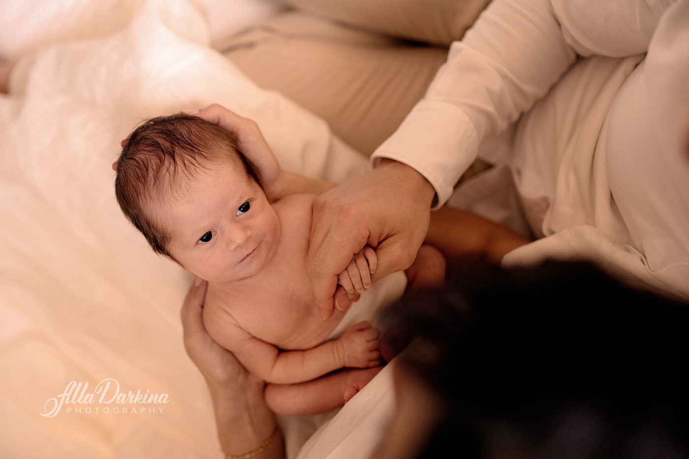 Newborn session price guide. Newborn and family photographer. Hills District. Sydney