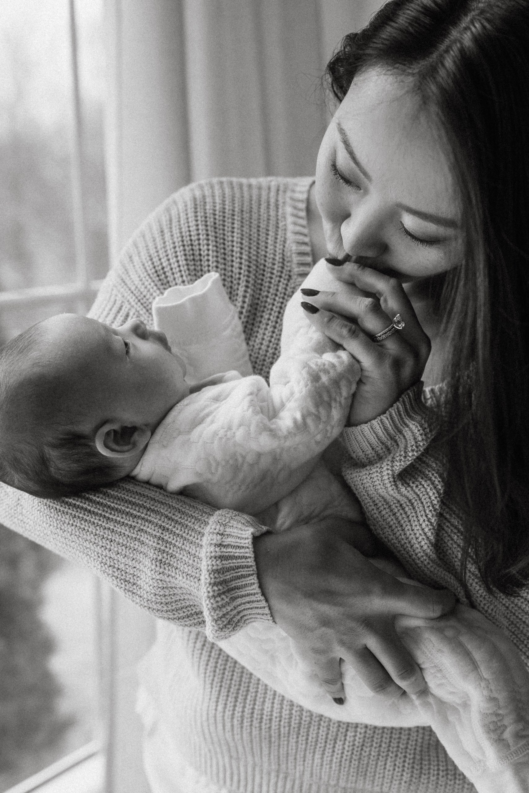 Kristine, Brian, Sloane. Alisa Tant — Family and newborn photographer Bucks County, Montgomery county, Philadelphia, NJ