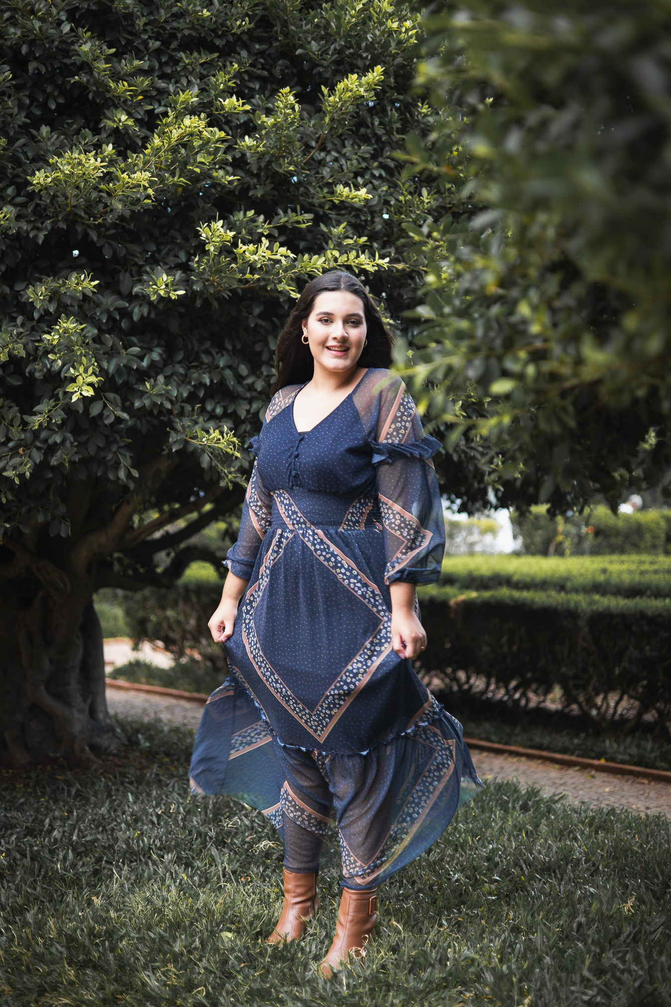 Entre Sorrisos e Memórias: O Ensaio dos 15 Anos da Laila. Clika Photo