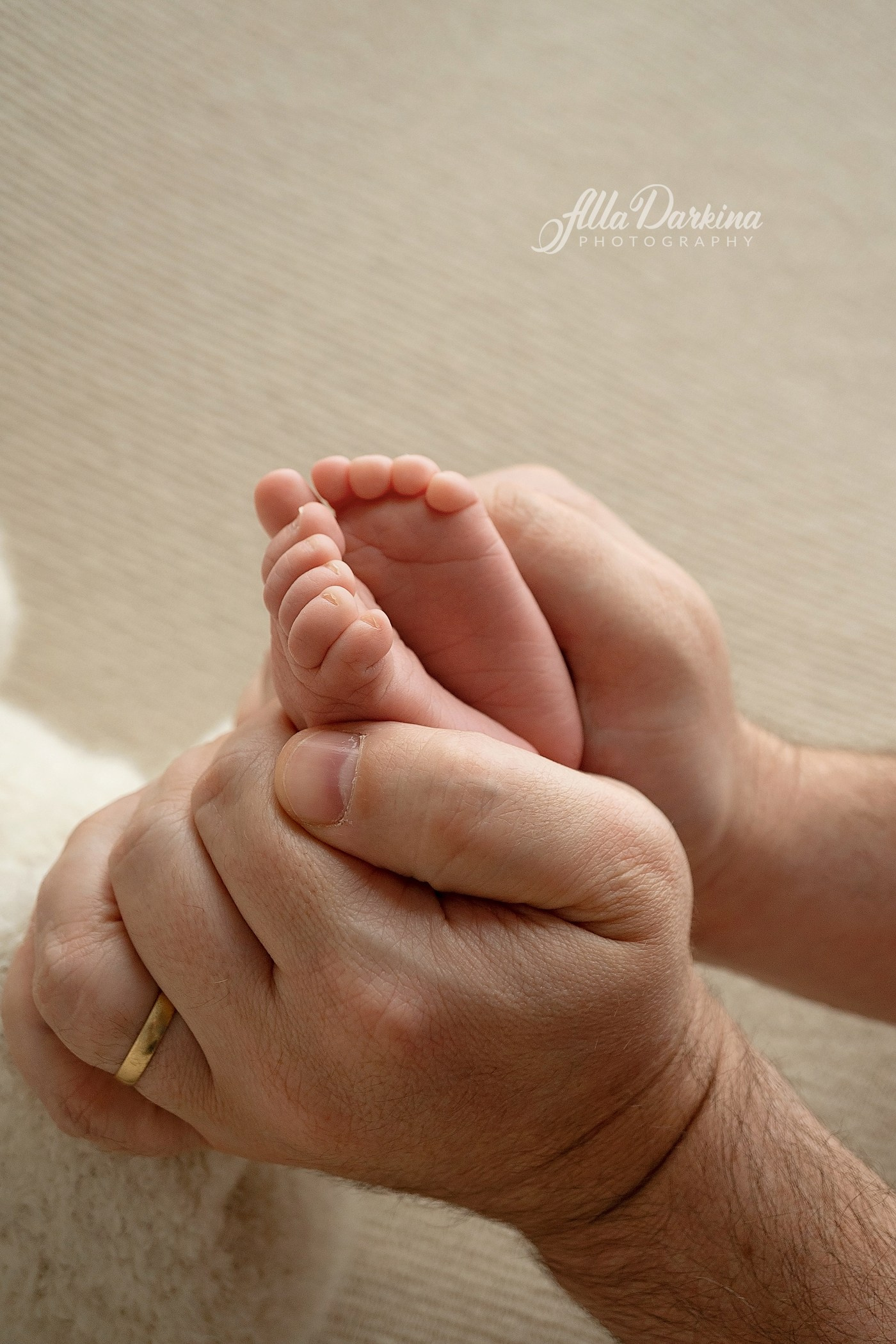 Newborn photo session. Newborn and family photographer. Hills District. Sydney