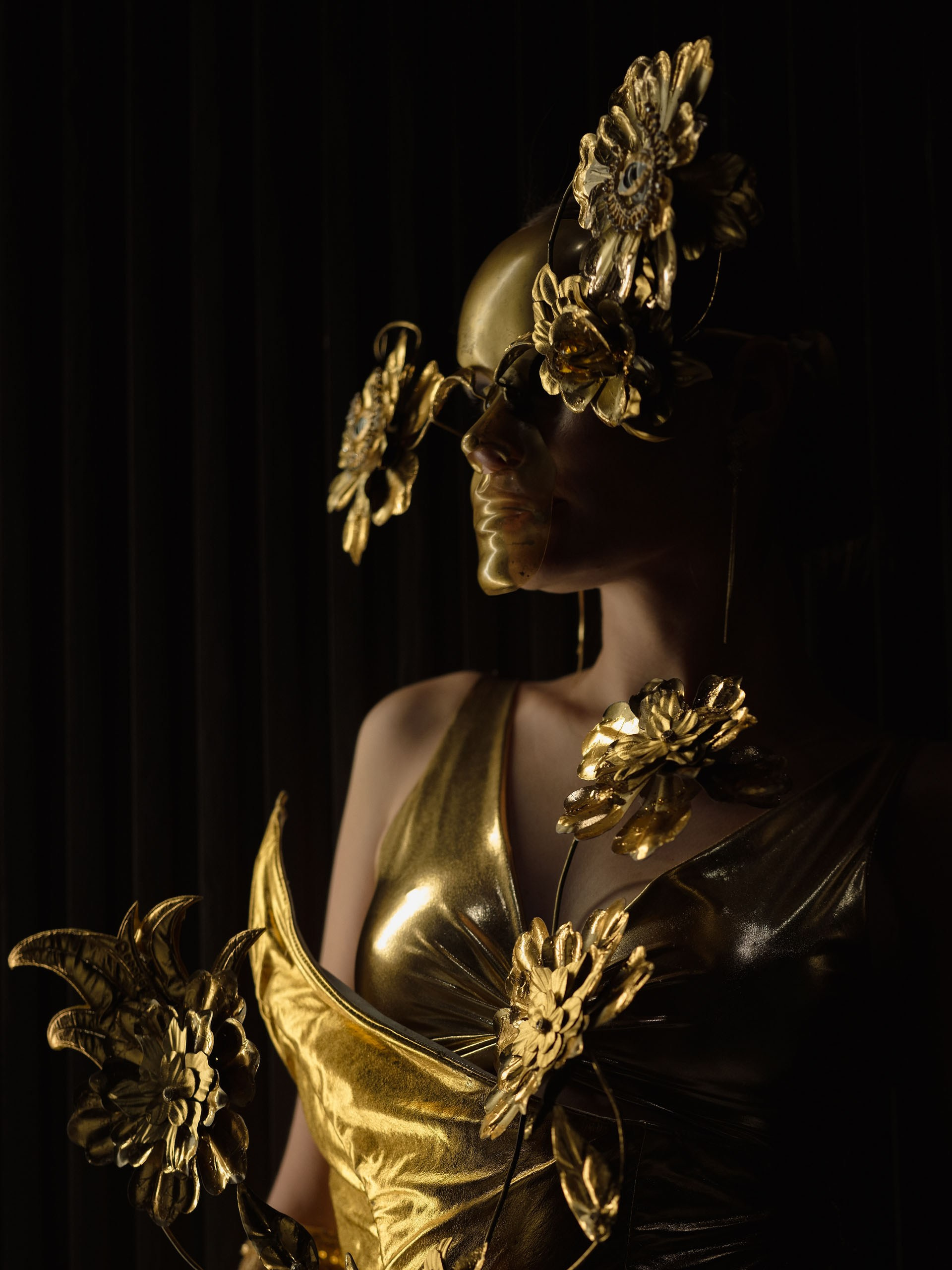 Feminine portrait among Alanya's historical fortress walls