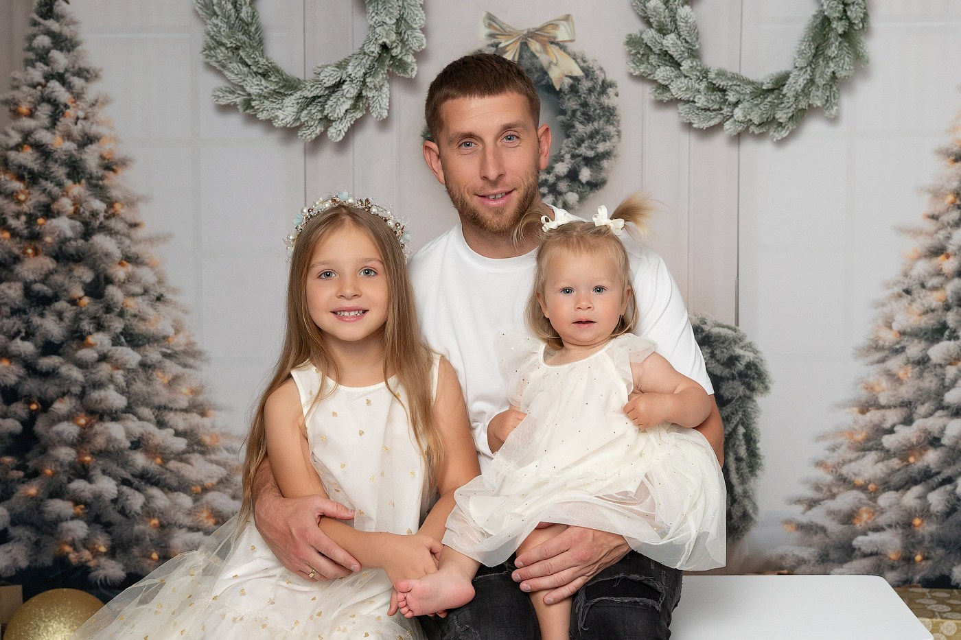 Christmas mini sessions 2025| Sydney. Newborn and family photographer. Hills District. Sydney