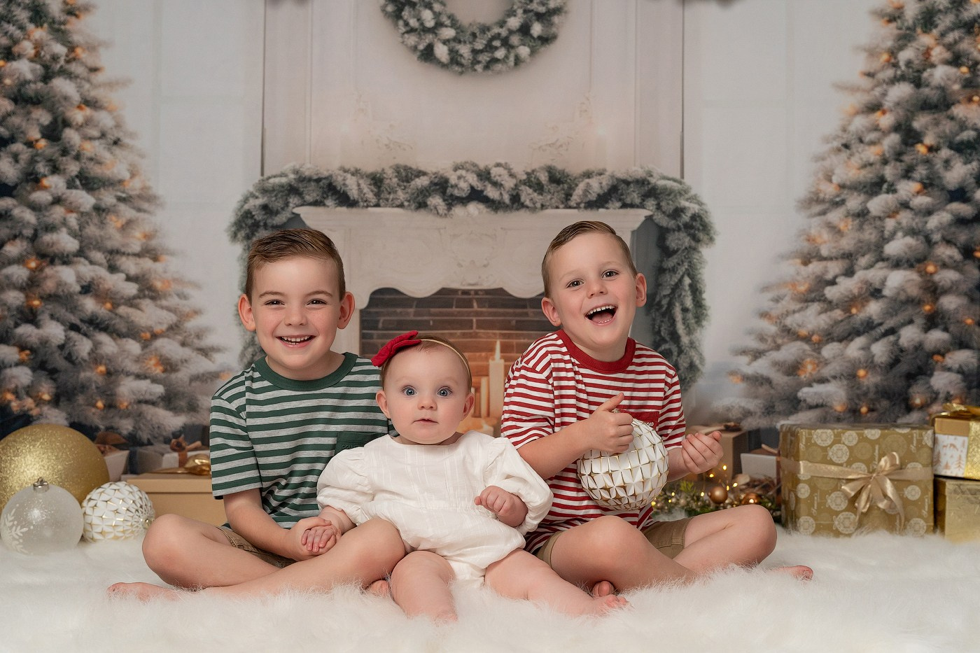 Christmas mini sessions 2025| Sydney. Newborn and family photographer. Hills District. Sydney