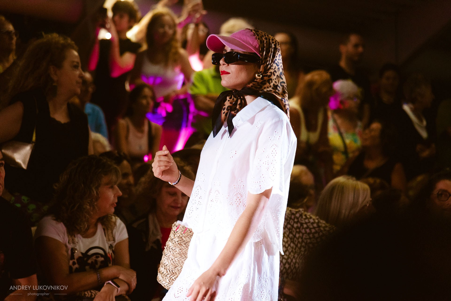 Reportaje del Fin de Semana de Torrevieja 2024 — Fotógrafo de Desfiles de Moda en España, Andrey Lukovnikov